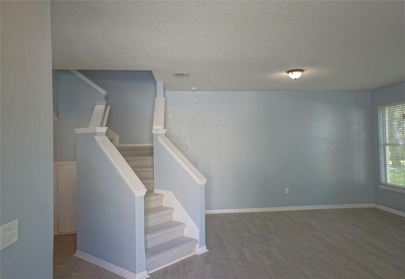 EAGLE PALM PH 1 - Residential Lease