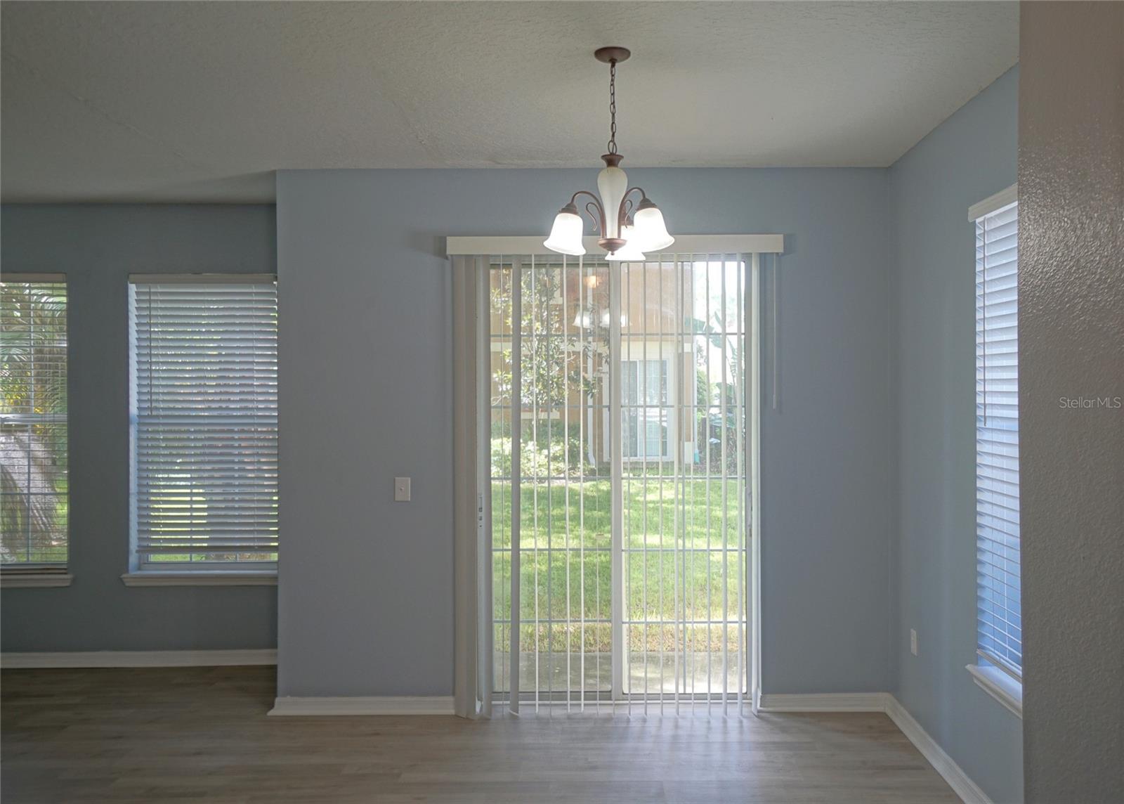 EAGLE PALM PH 1 - Residential Lease