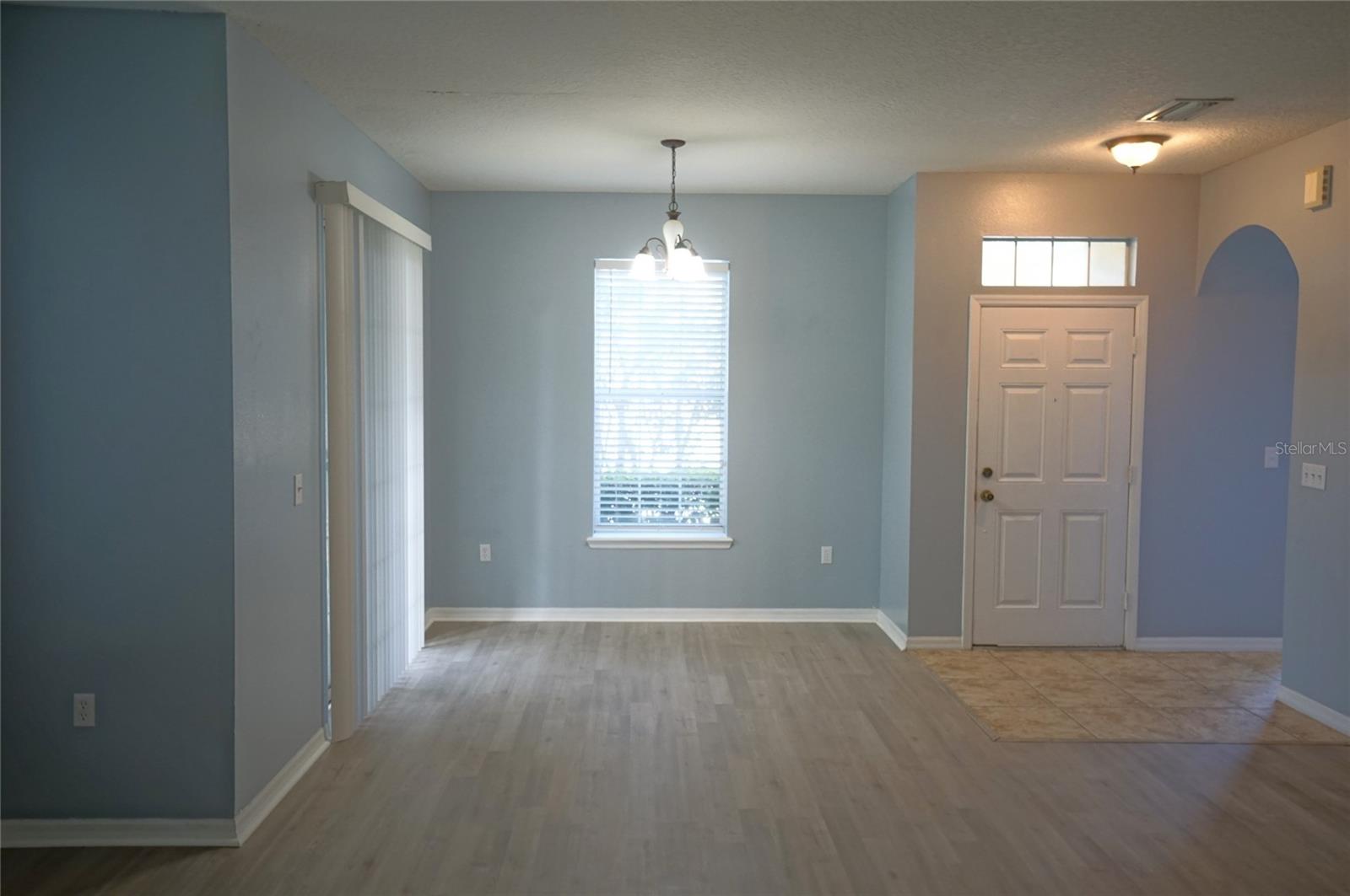 EAGLE PALM PH 1 - Residential Lease