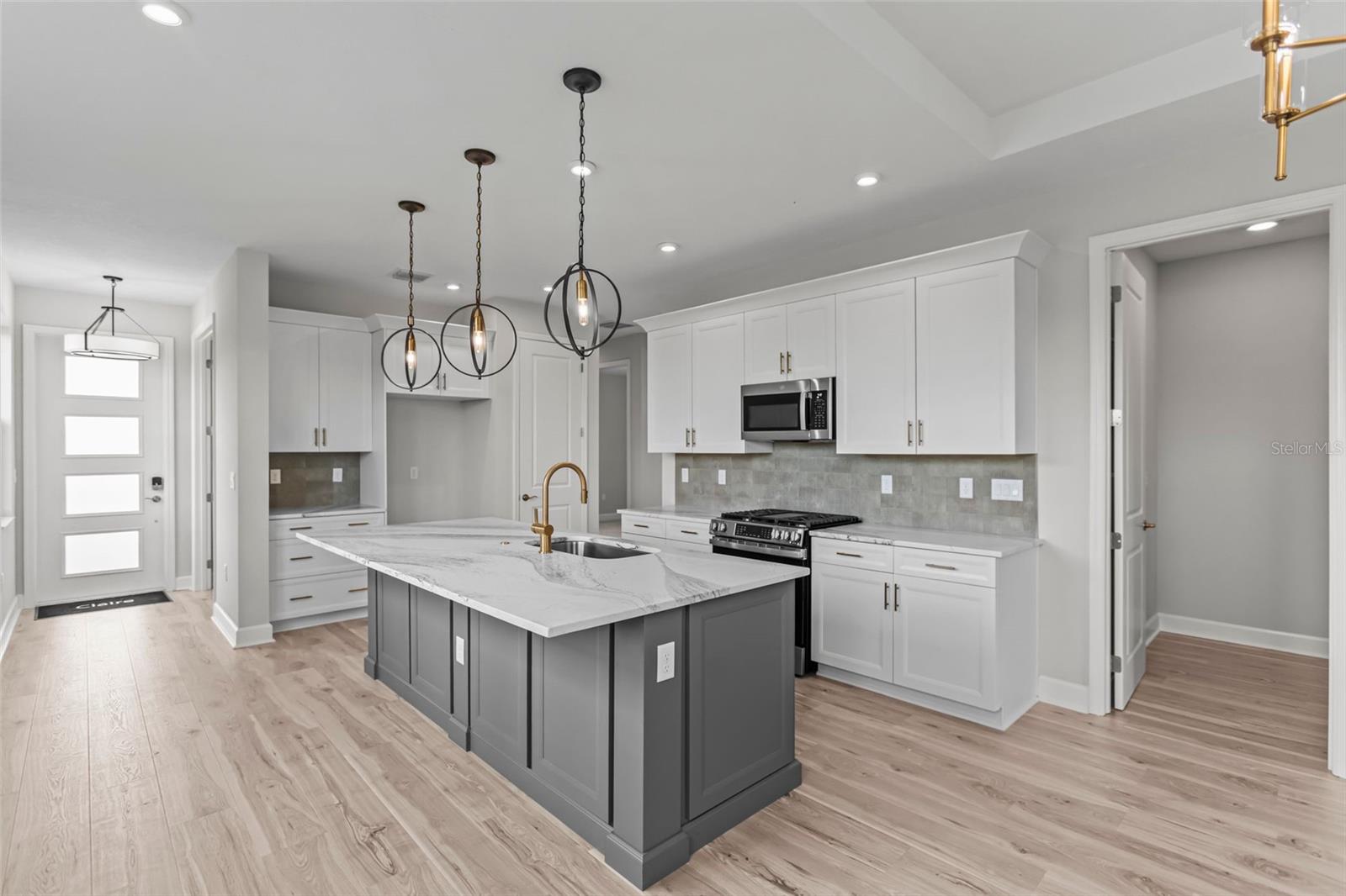 KH CW HAMMOCK OAKS LLC - Residential
