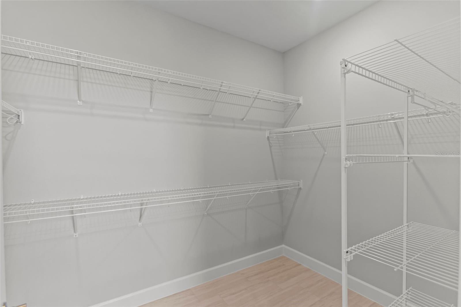 KH CW HAMMOCK OAKS LLC - Residential