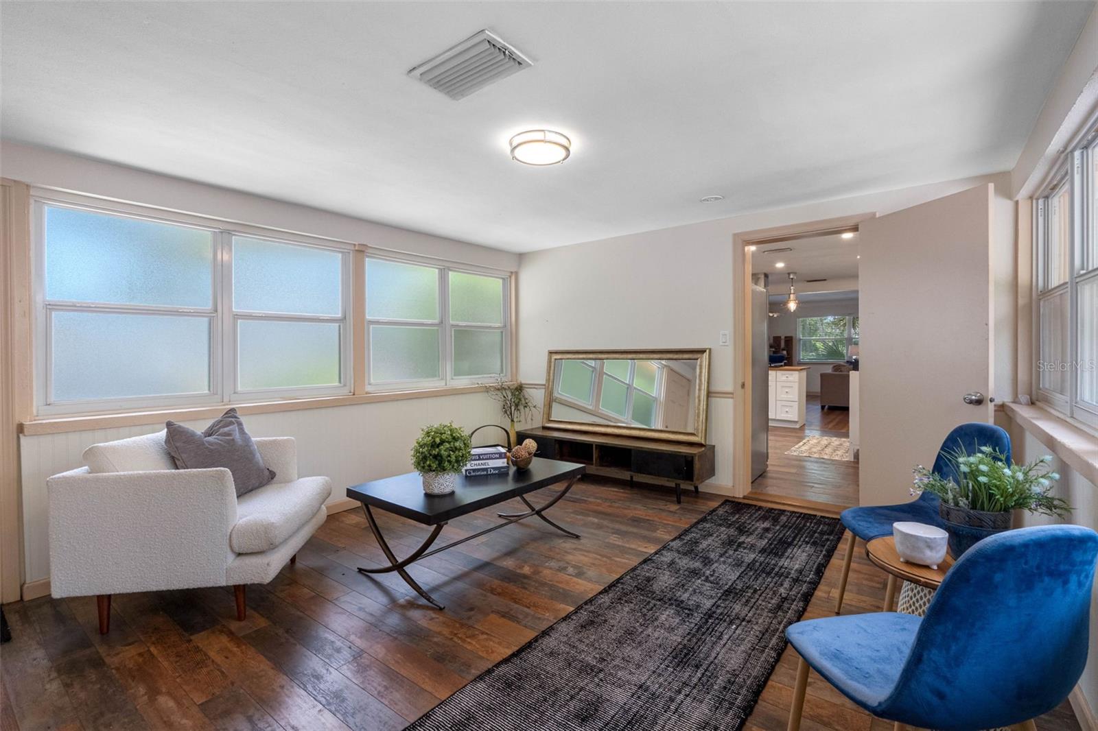 JUNGLE TERRACE SEC A - Residential Lease