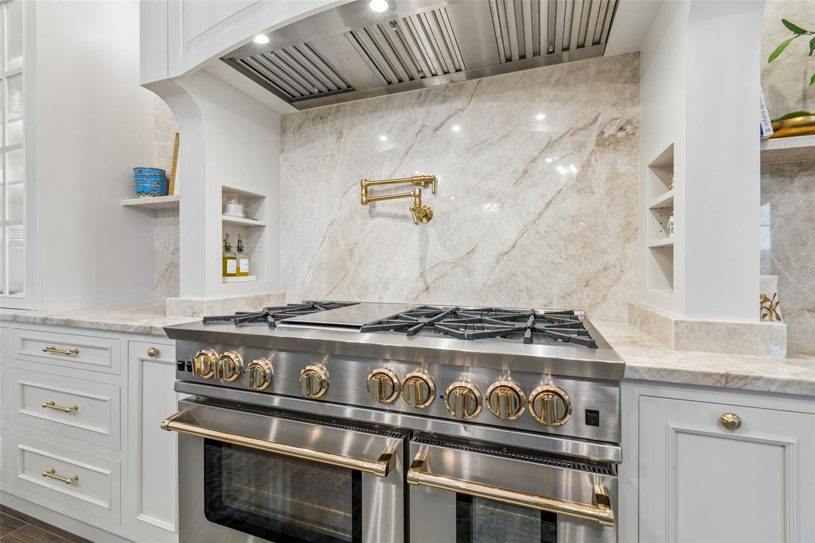 ALAFIA RIDGE ESTATES - Residential