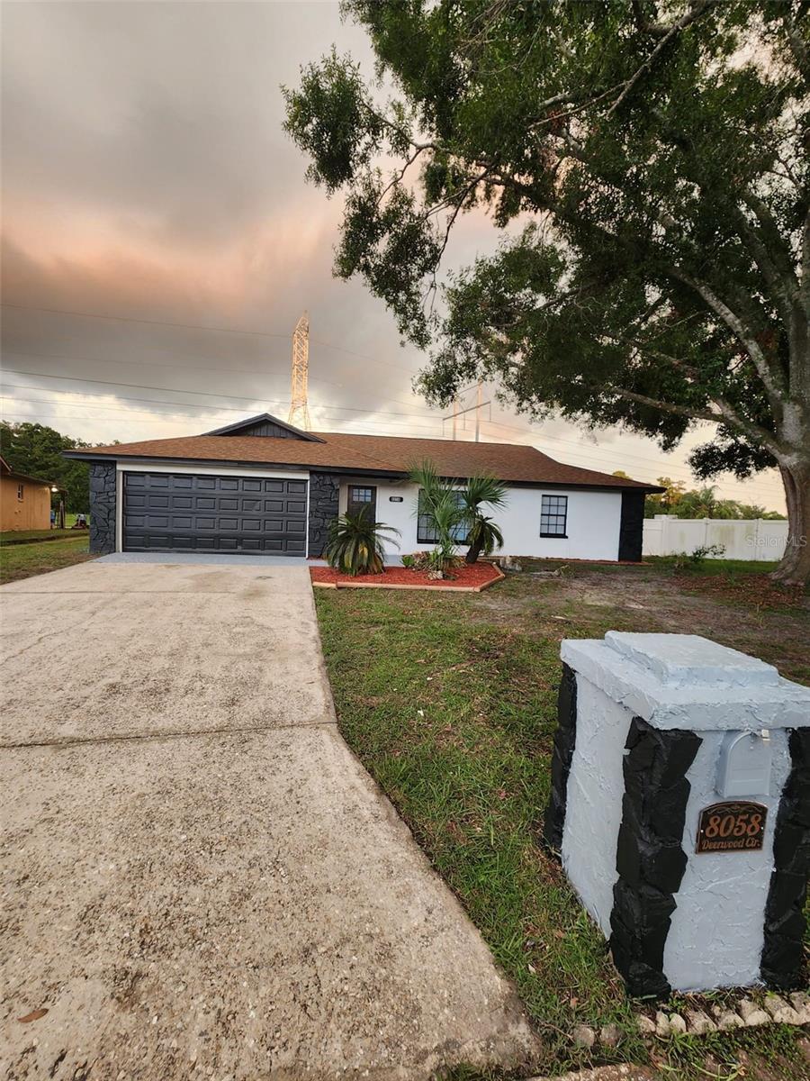 This beautifully renovated home is a must-see! It features natural colors that create a cozy and inviting atmosphere. The brand-new kitchen features Shaker-style cabinets, quartz countertops, new stainless steel appliances, and a beautiful backsplash. The master bedroom boasts a large closet. Other bedrooms with flexible space to customize to your liking. The backyard is very spacious. This home is perfect for those looking for a modern and comfortable space.