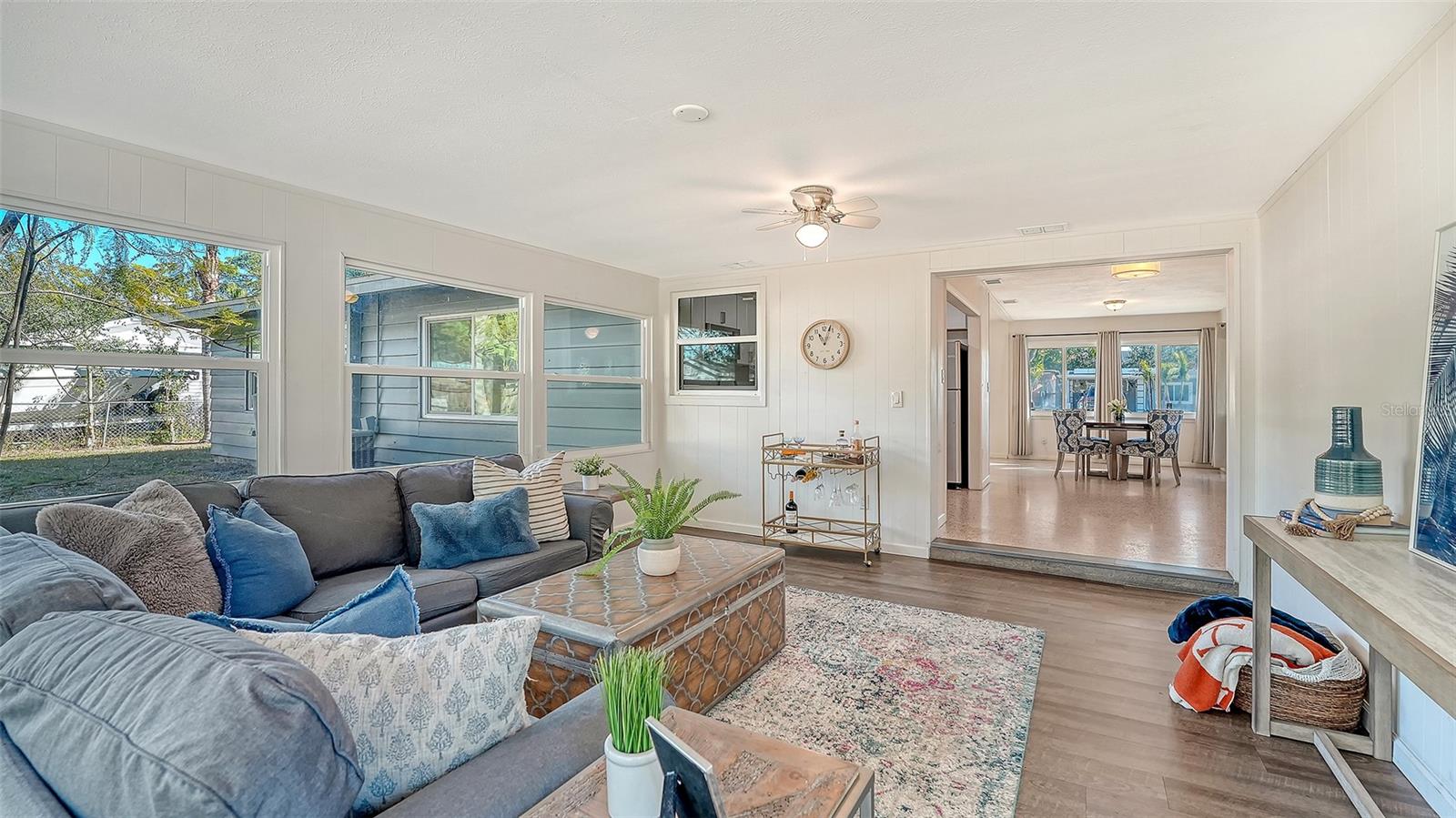 DESOTO PARK FOR PETROUTSA BROS - Residential