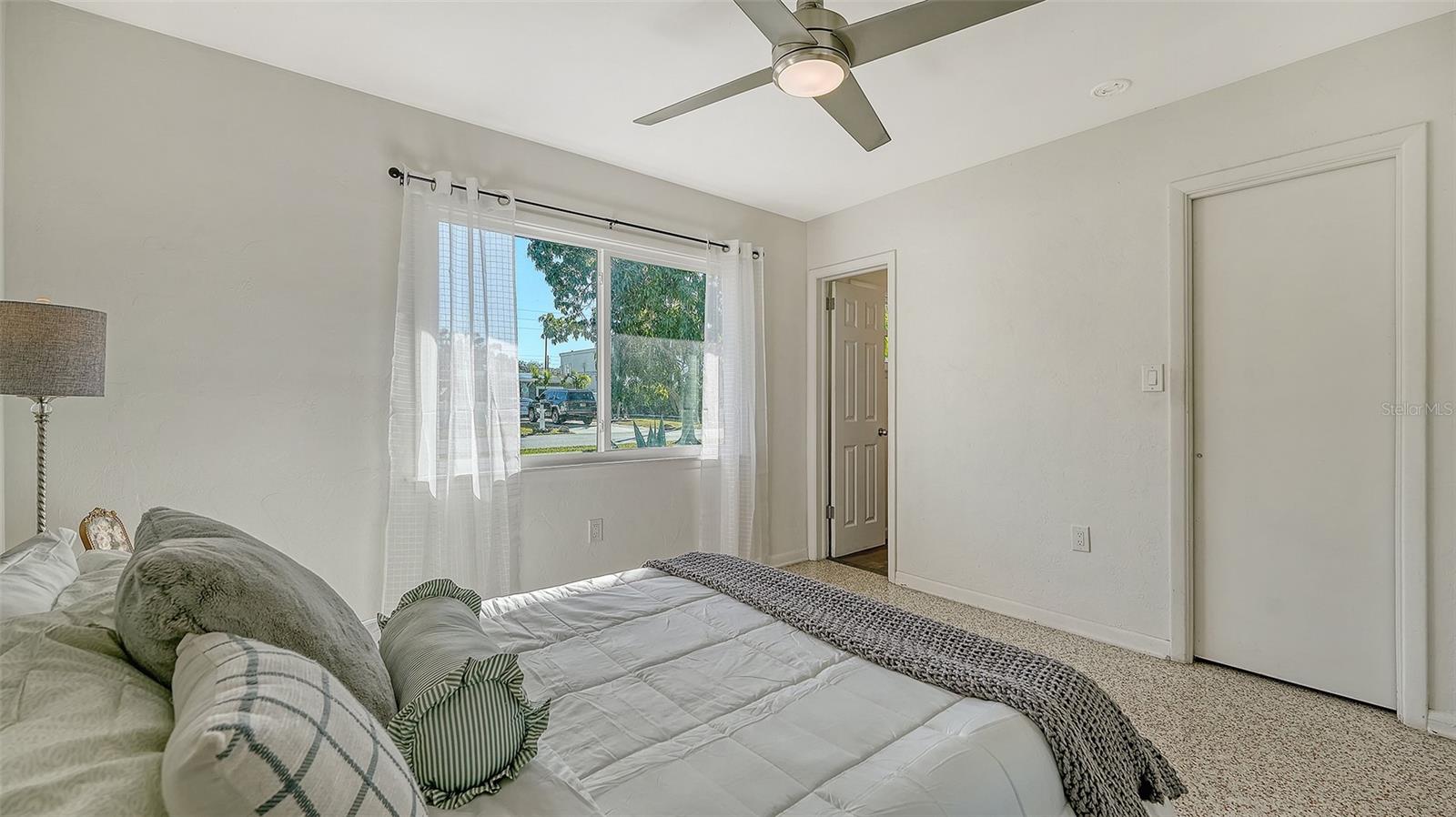 DESOTO PARK FOR PETROUTSA BROS - Residential