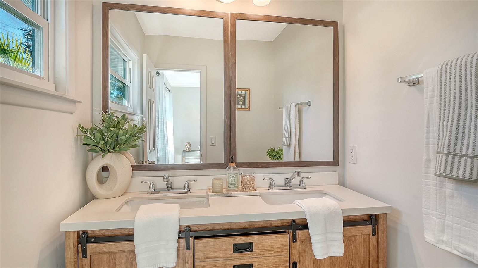 DESOTO PARK FOR PETROUTSA BROS - Residential