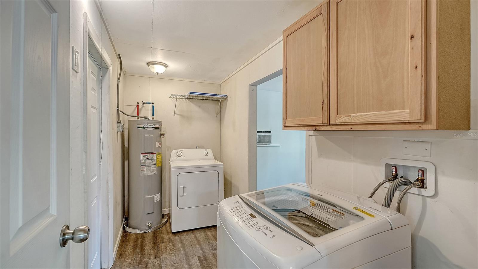 DESOTO PARK FOR PETROUTSA BROS - Residential