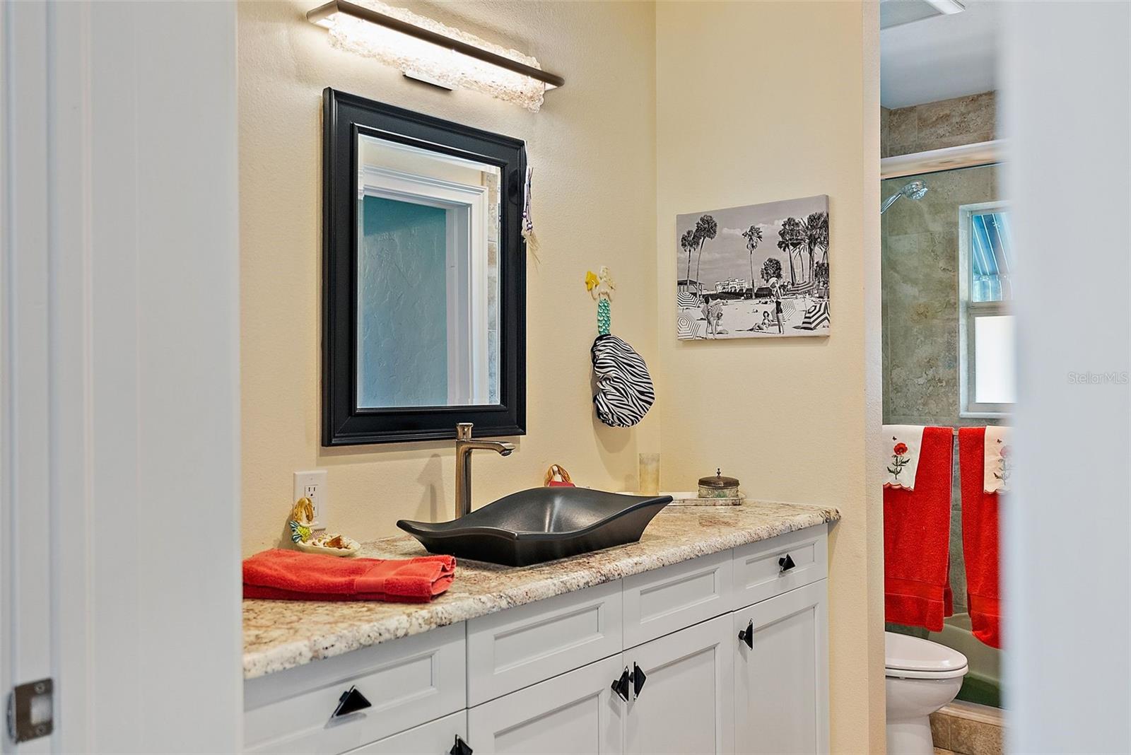 COLONIAL CORP REP - Residential