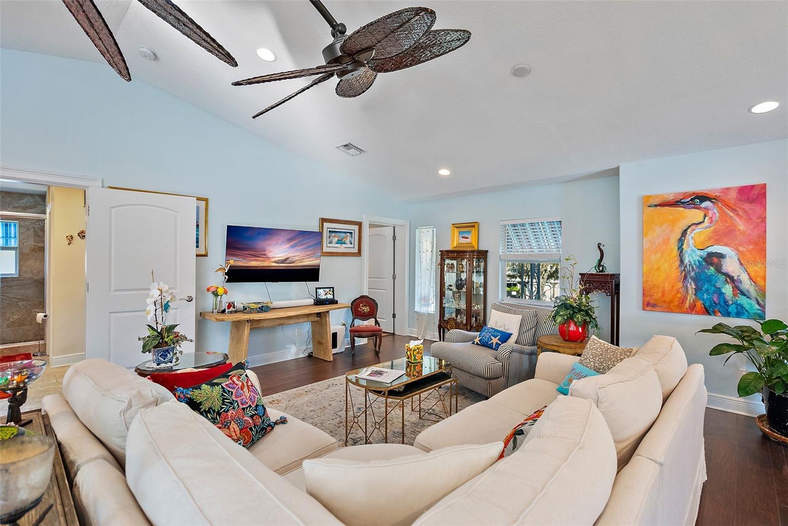 COLONIAL CORP REP - Residential