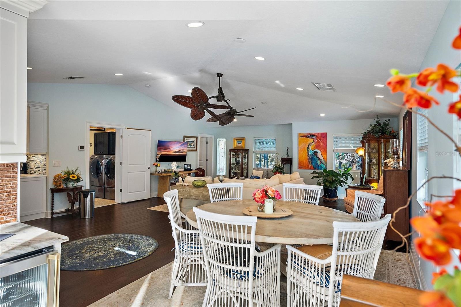 COLONIAL CORP REP - Residential