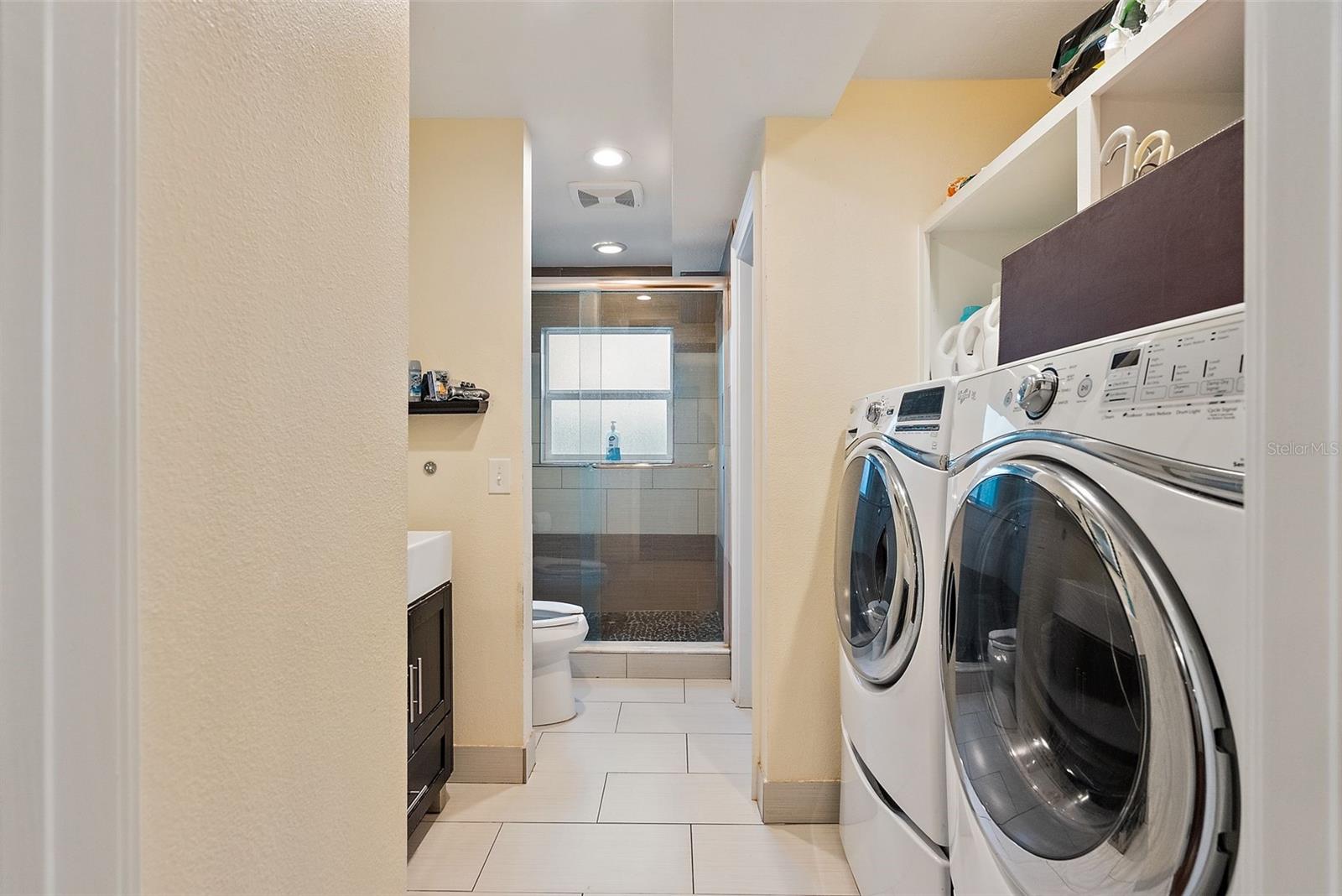 COLONIAL CORP REP - Residential