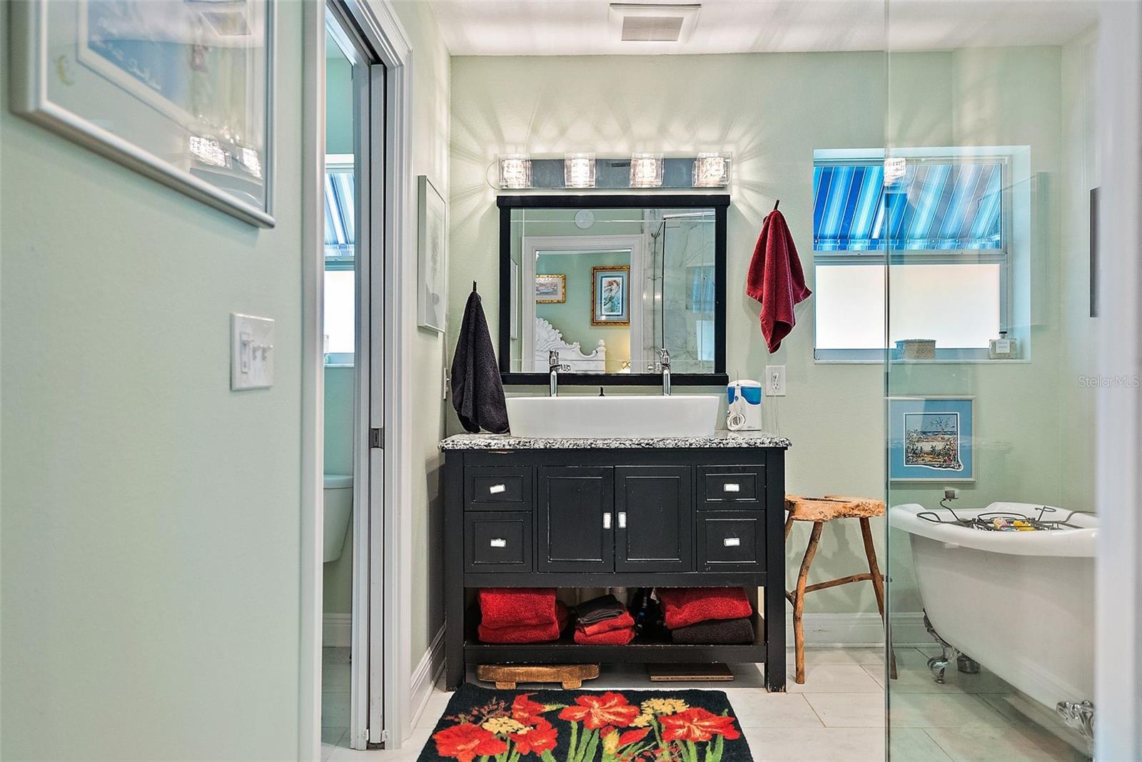 COLONIAL CORP REP - Residential