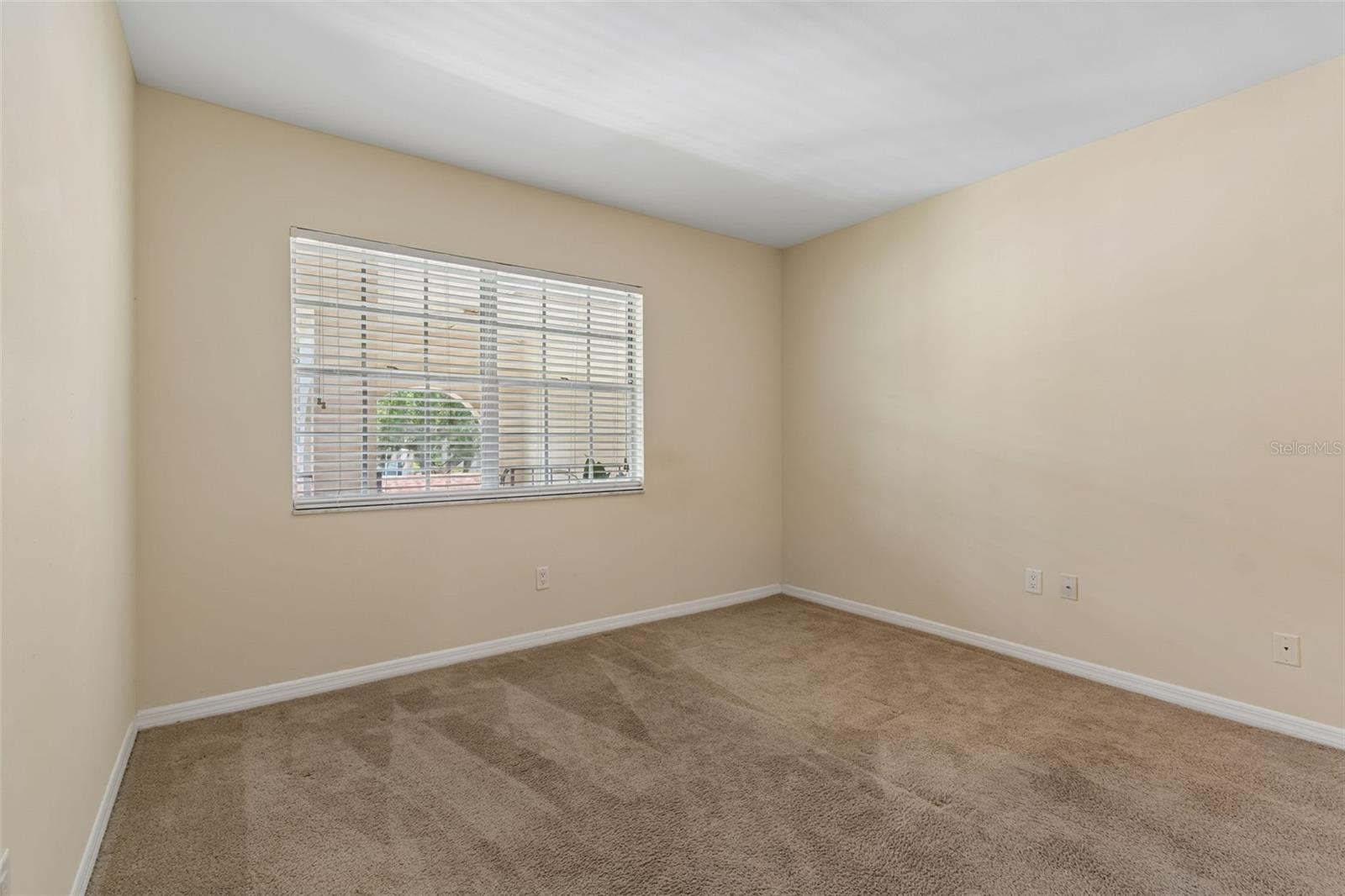 THE GRAND AT OLDE CARROLLWOOD - Residential