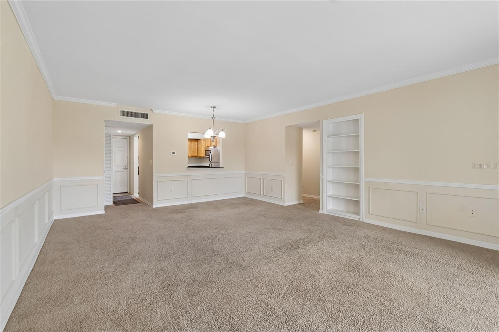 THE GRAND AT OLDE CARROLLWOOD - Residential