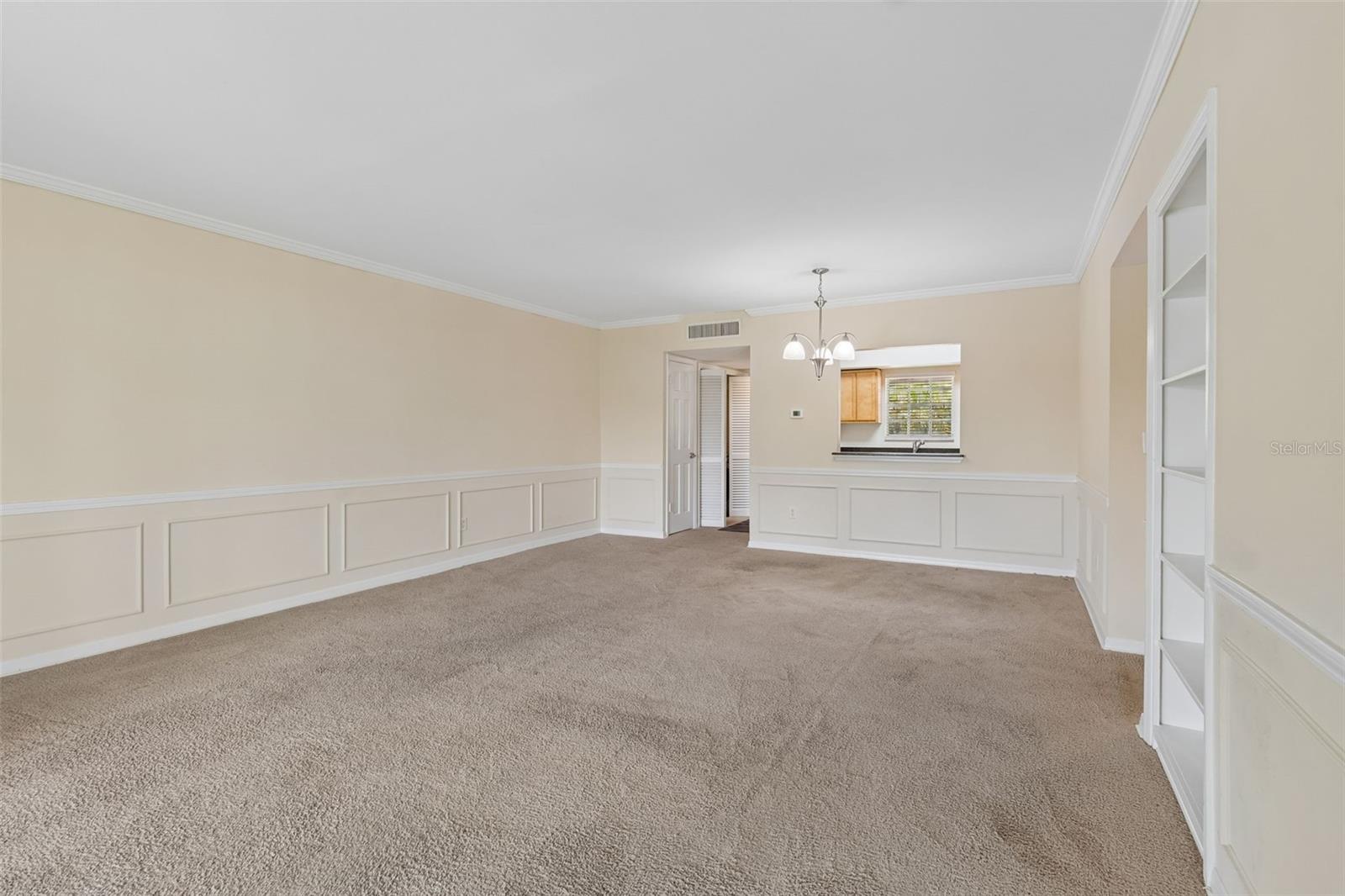 THE GRAND AT OLDE CARROLLWOOD - Residential