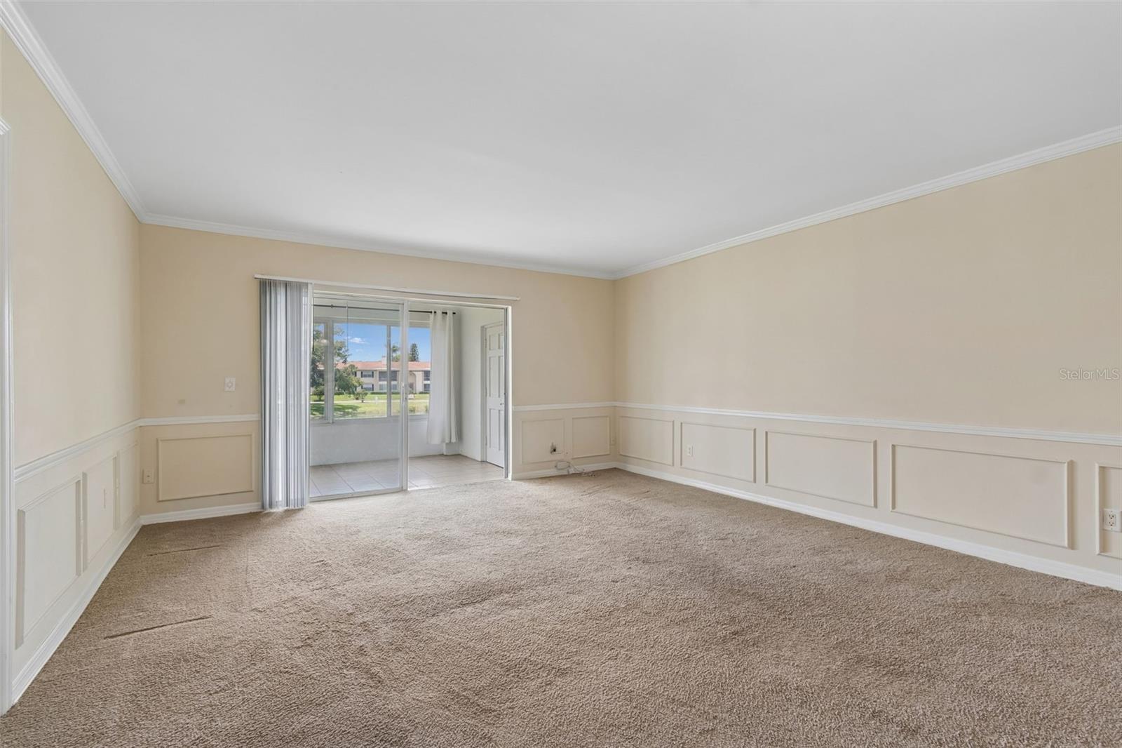 THE GRAND AT OLDE CARROLLWOOD - Residential