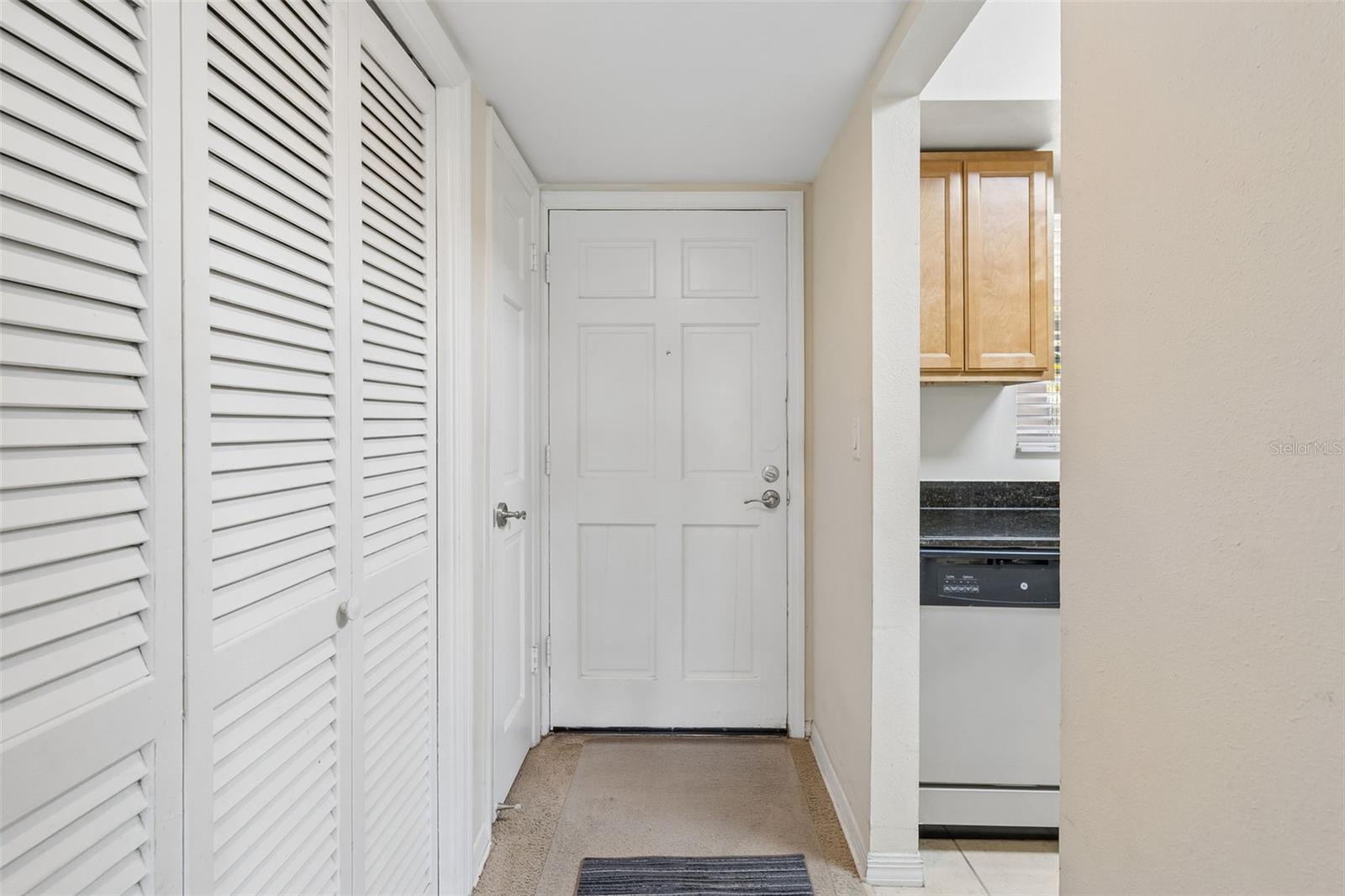 THE GRAND AT OLDE CARROLLWOOD - Residential