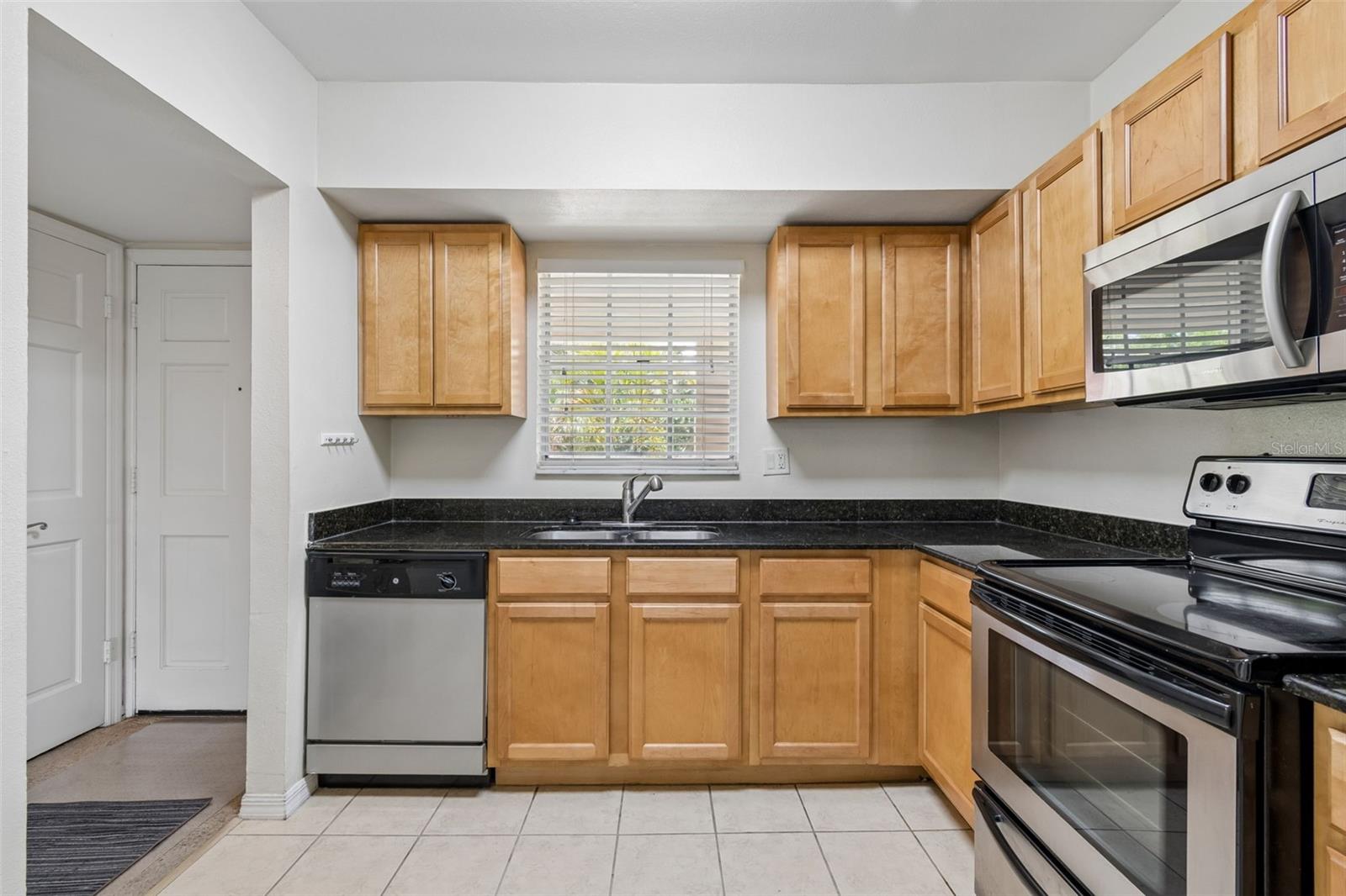THE GRAND AT OLDE CARROLLWOOD - Residential
