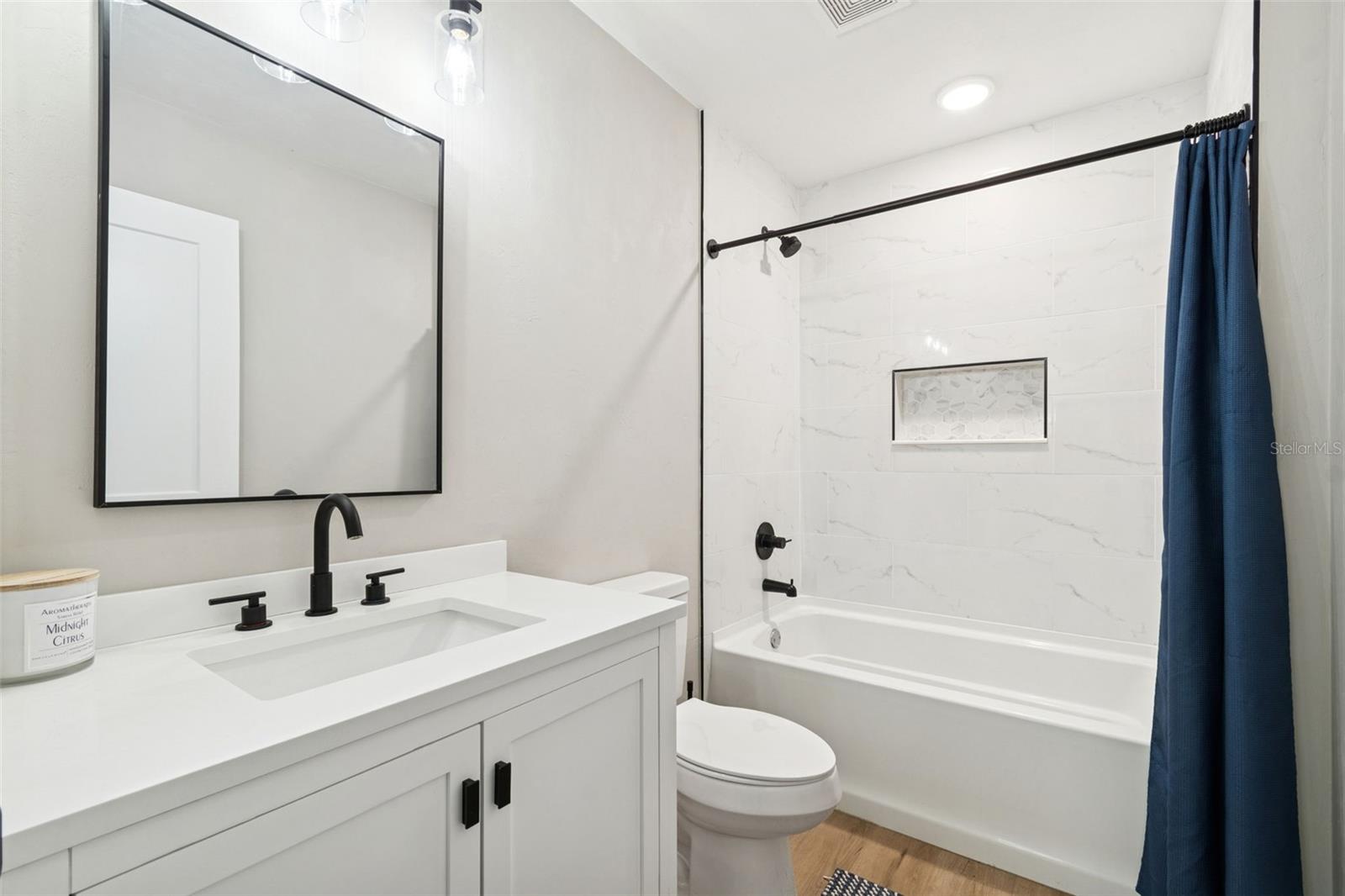 COLLEGE HEIGHTS ALACHUA - Residential