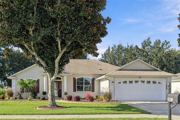 1071 PRINCETON DR, CLERMONT, FL 34711 - Image d2c8be31329148dcffc69f37fa5b4411/3404078189