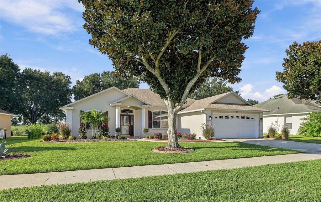 Photo of 1071 Princeton Drive, Clermont, FL 34711 (MLS # O6451115)