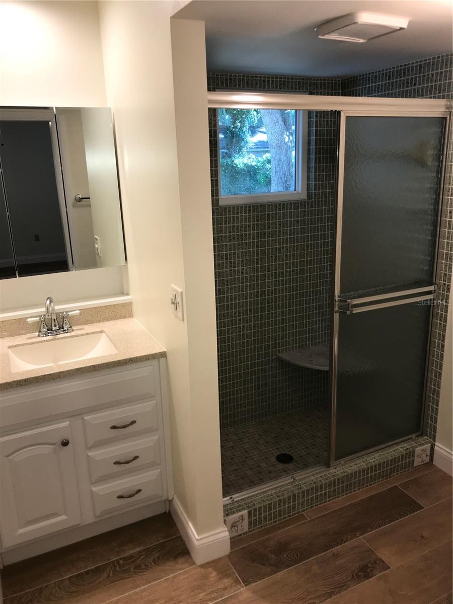 SHAWS POINT FIRST ADD - Residential Lease