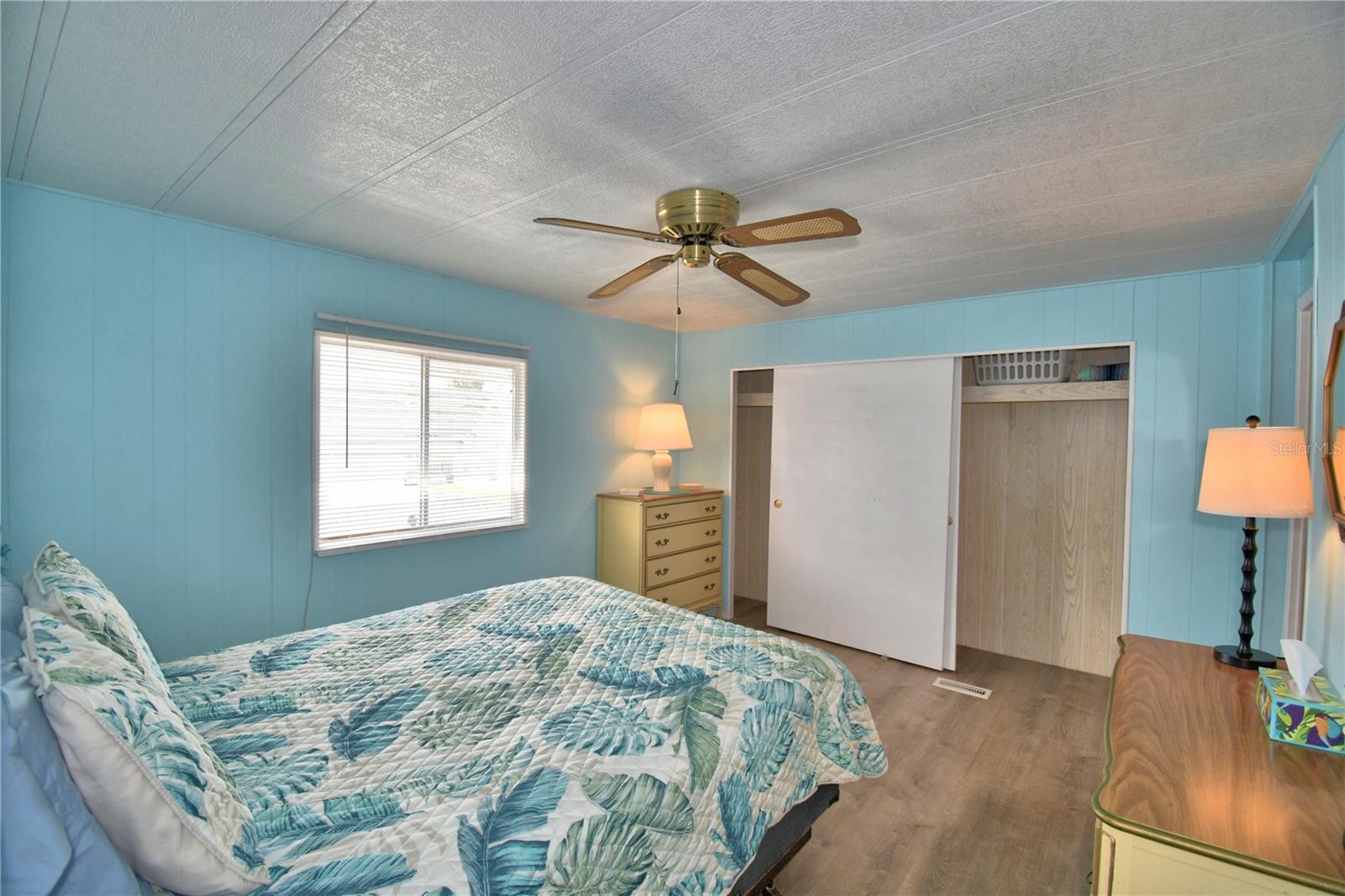 OAKWOOD ESTATES - Residential