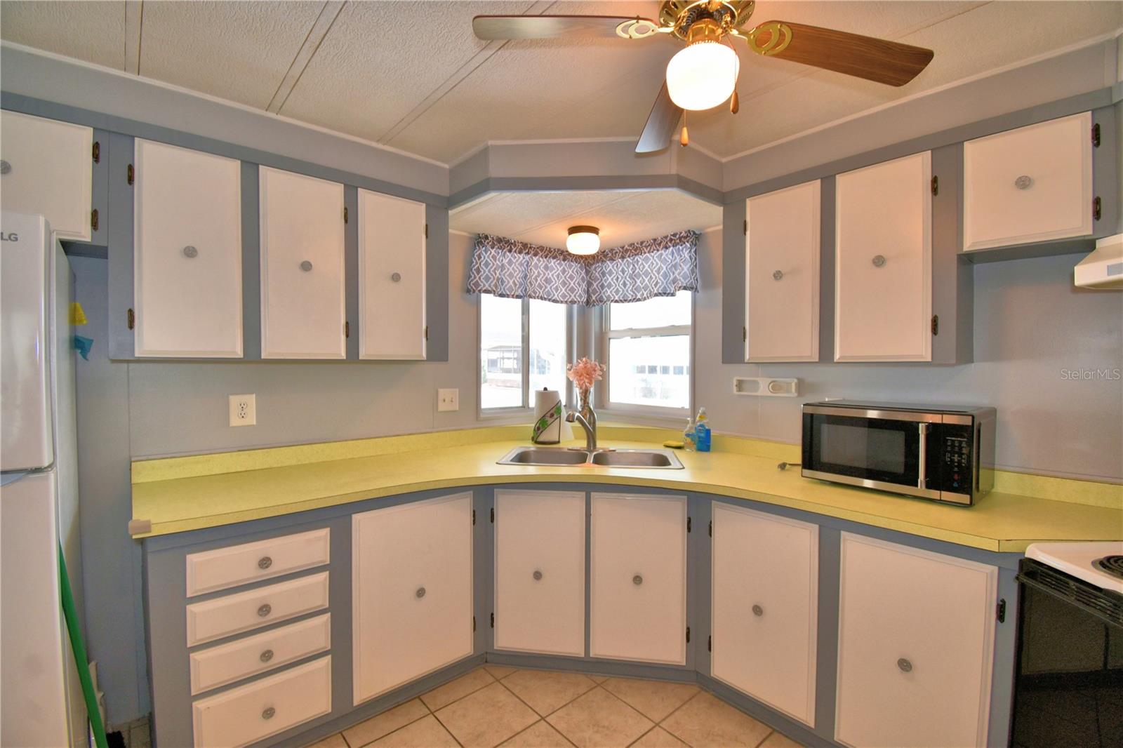 OAKWOOD ESTATES - Residential