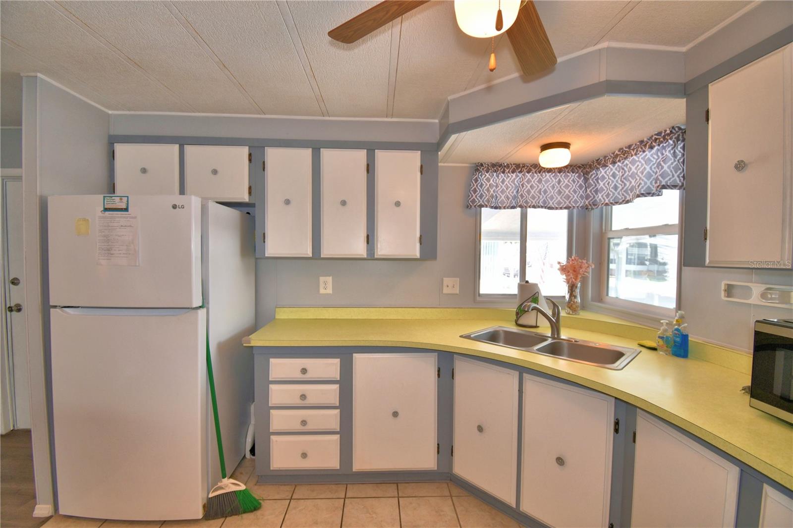 OAKWOOD ESTATES - Residential