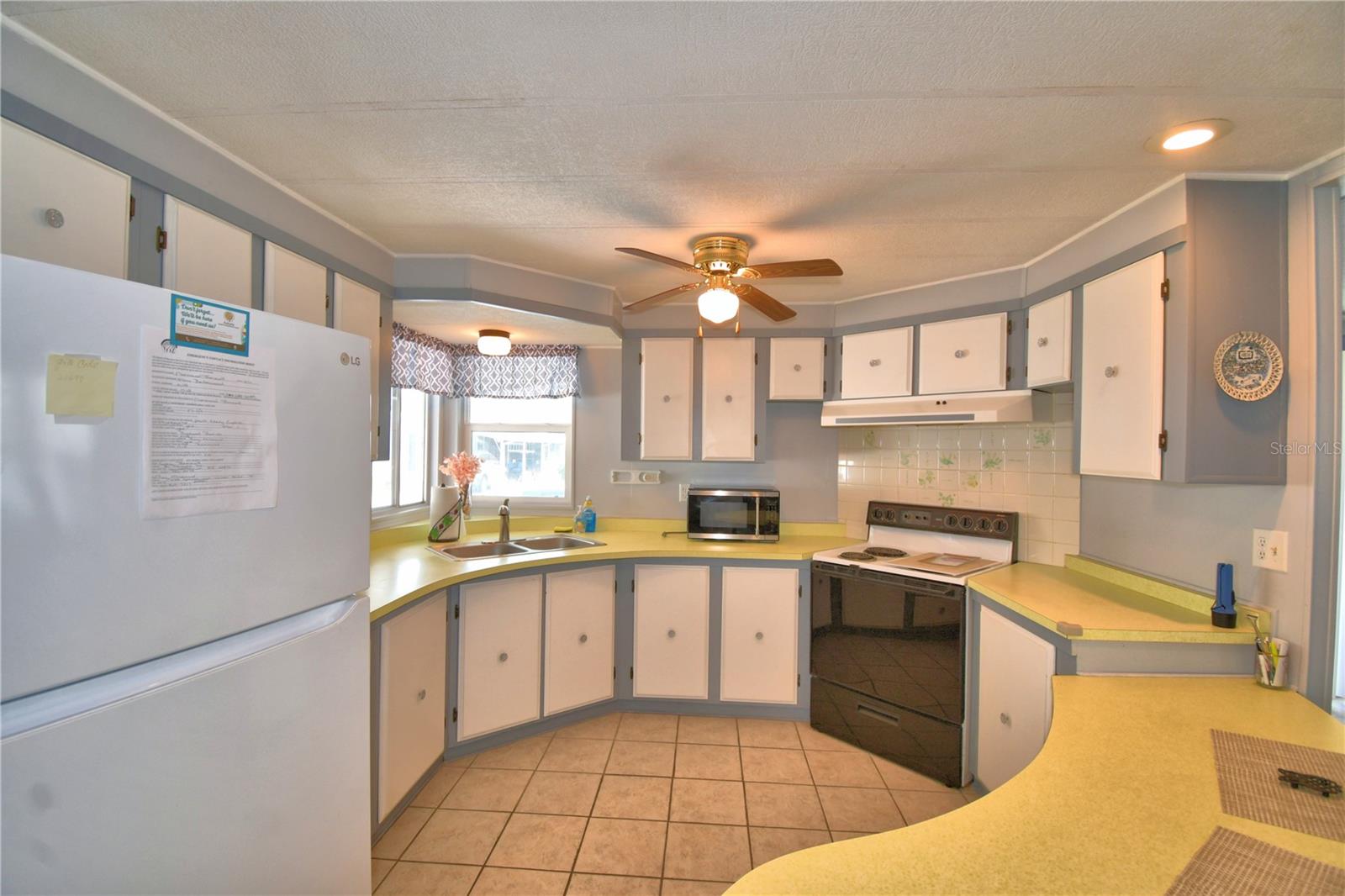 OAKWOOD ESTATES - Residential