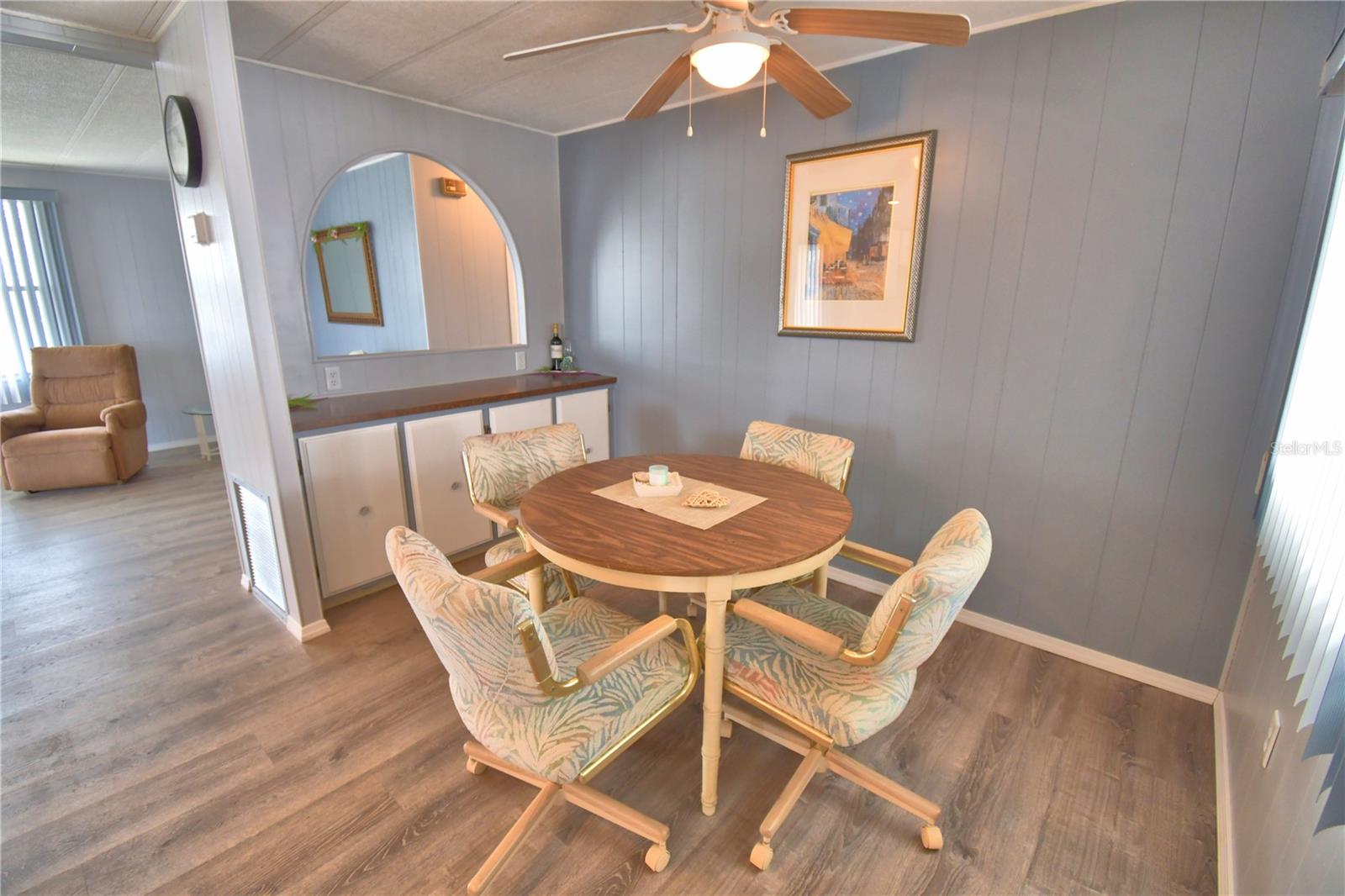 OAKWOOD ESTATES - Residential