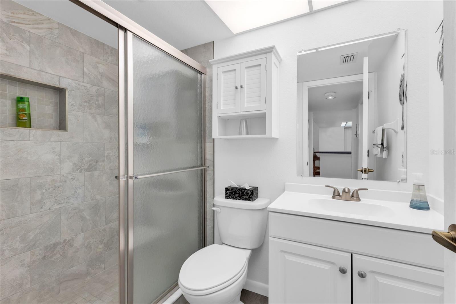 BANYAN POINT PH 03 - Residential