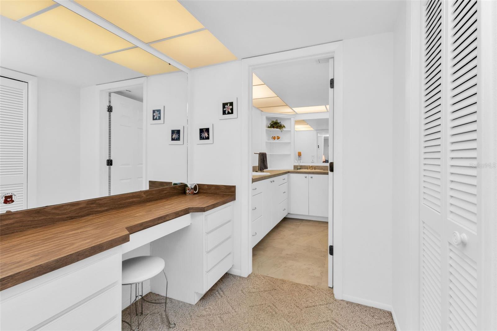 BANYAN POINT PH 03 - Residential