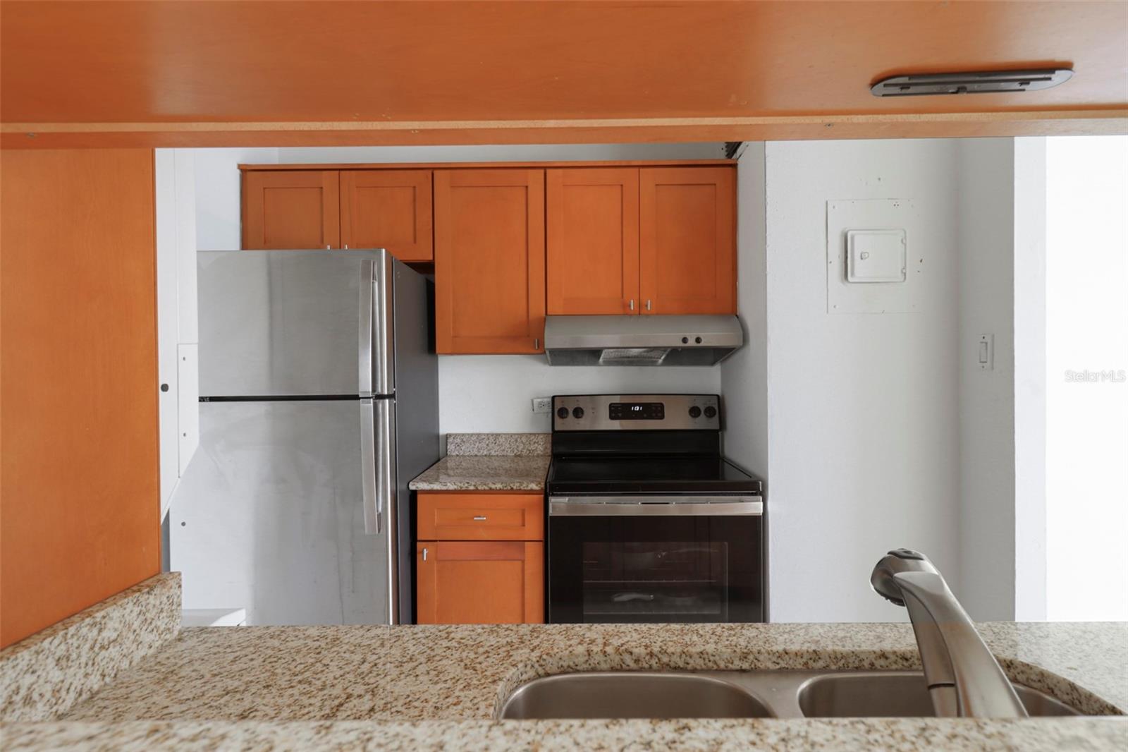 TORRE DE LA REINA - Residential Lease