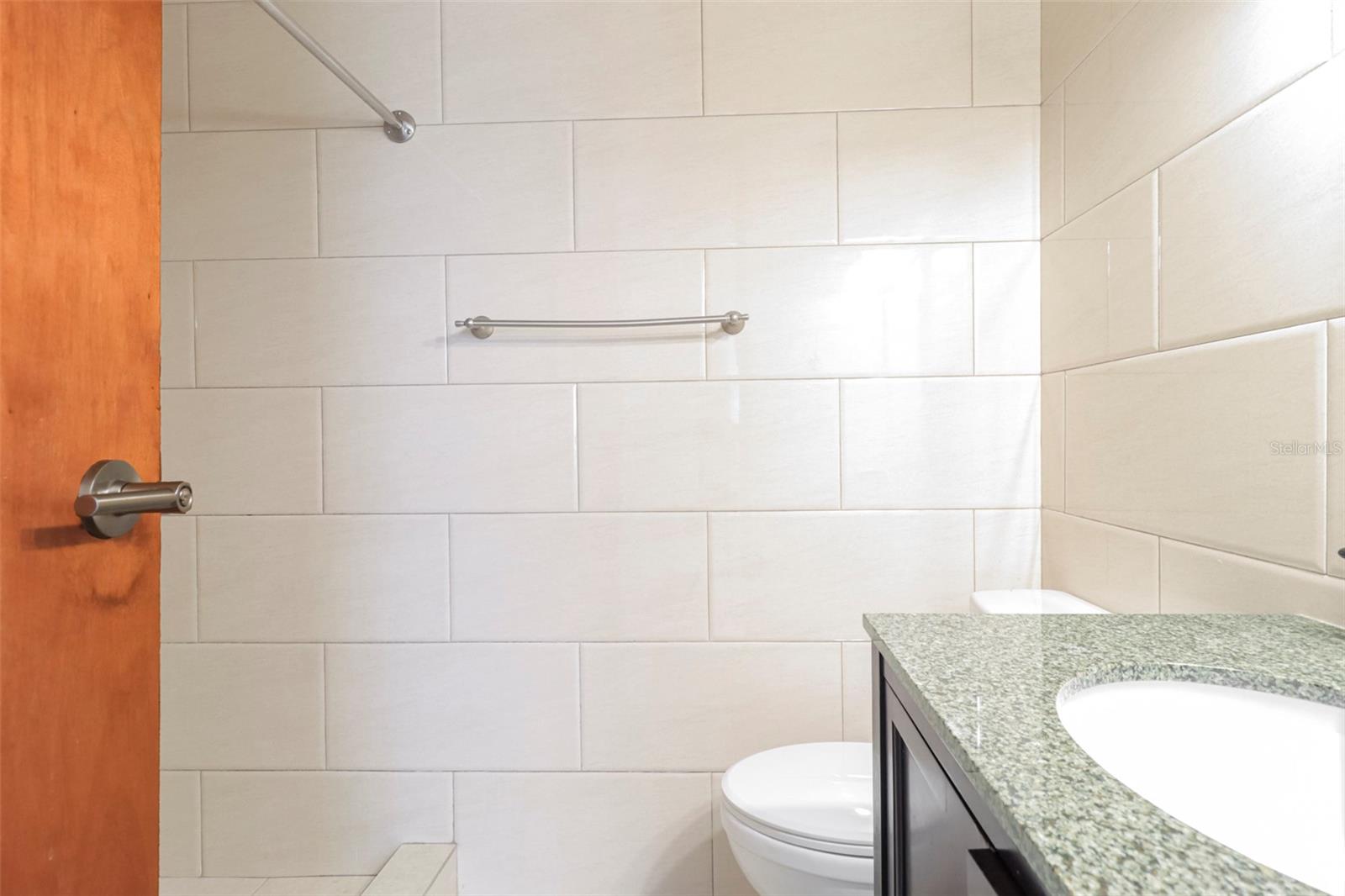 TORRE DE LA REINA - Residential Lease