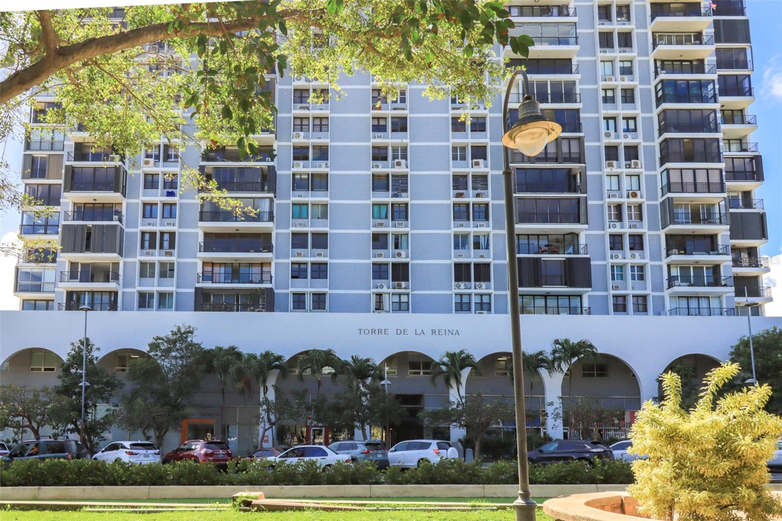 TORRE DE LA REINA - Residential Lease