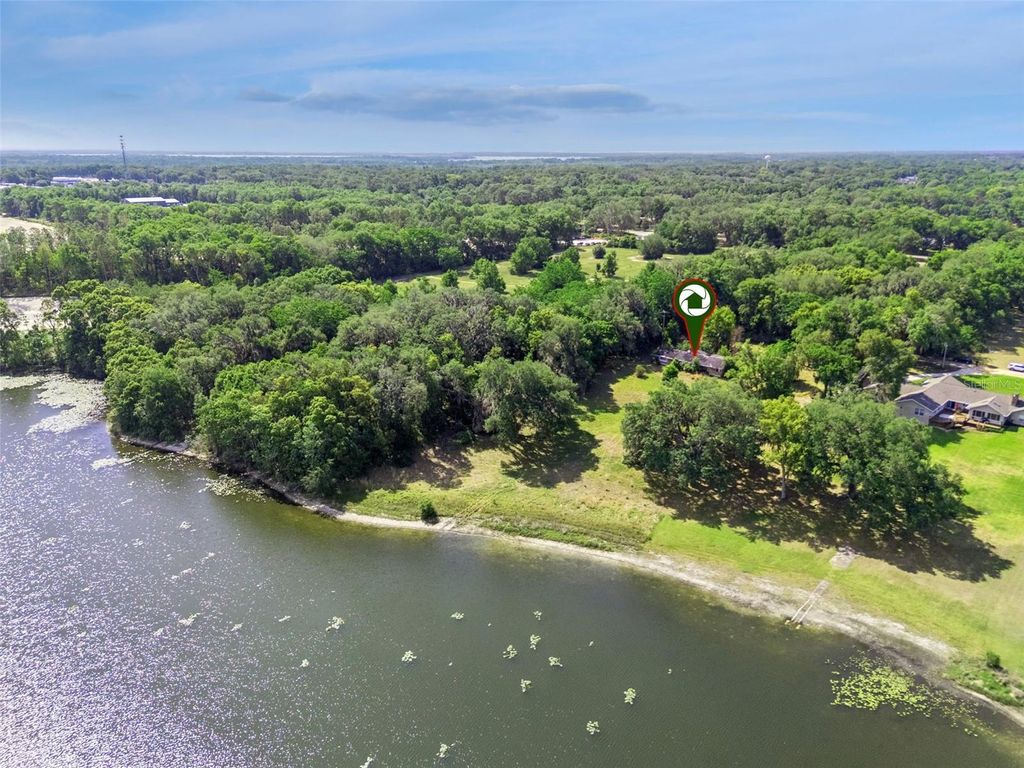 Photo of 36322 Via Marcia, Fruitland Park, FL 34731 (MLS # G5111920)