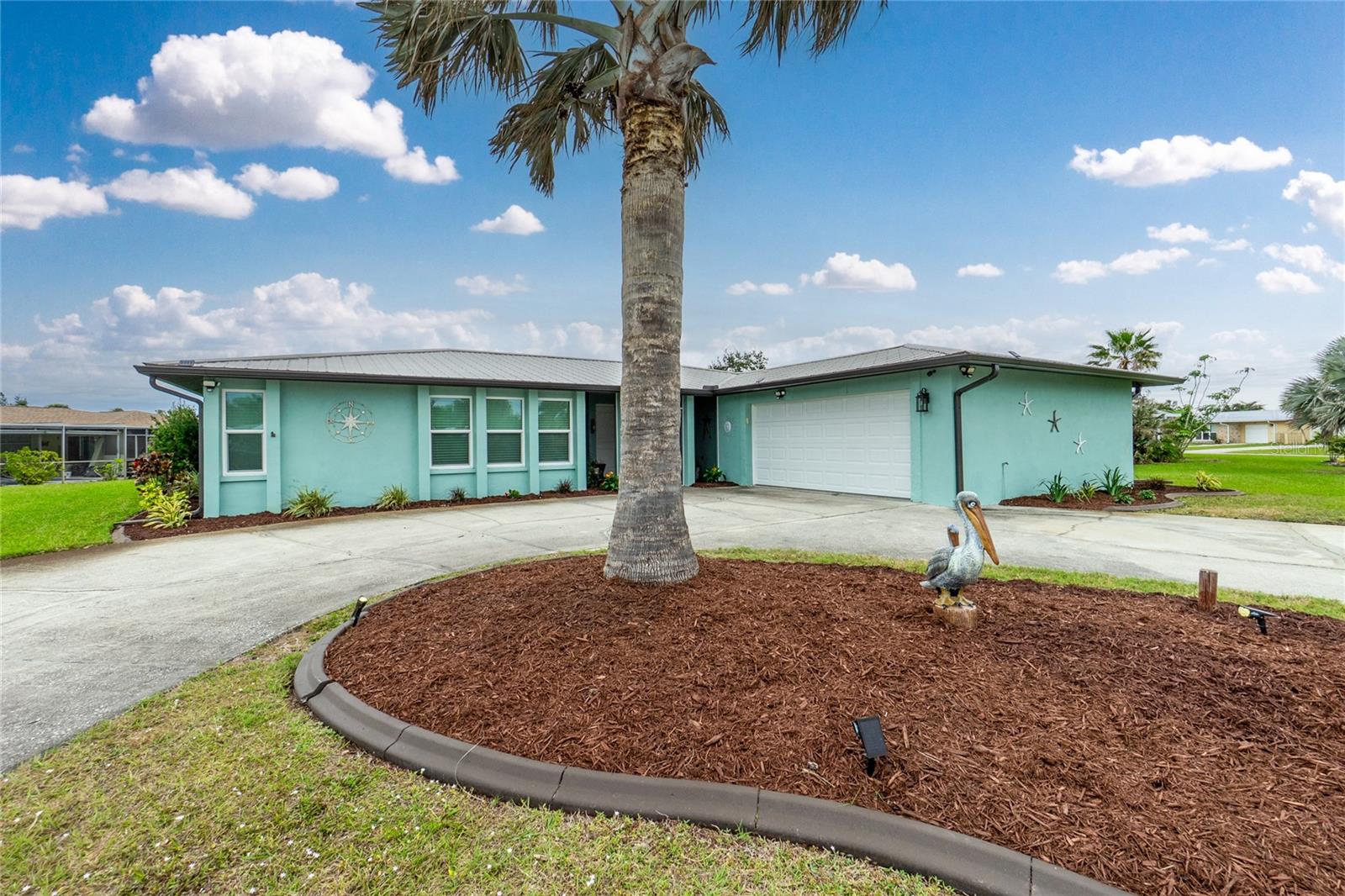 52 GOLFVIEW TERRACE