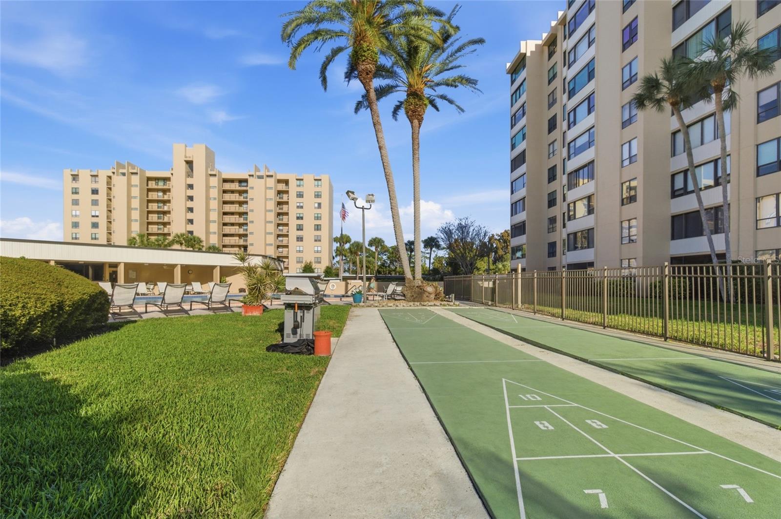 COVE CAY VILLAGE - Residential