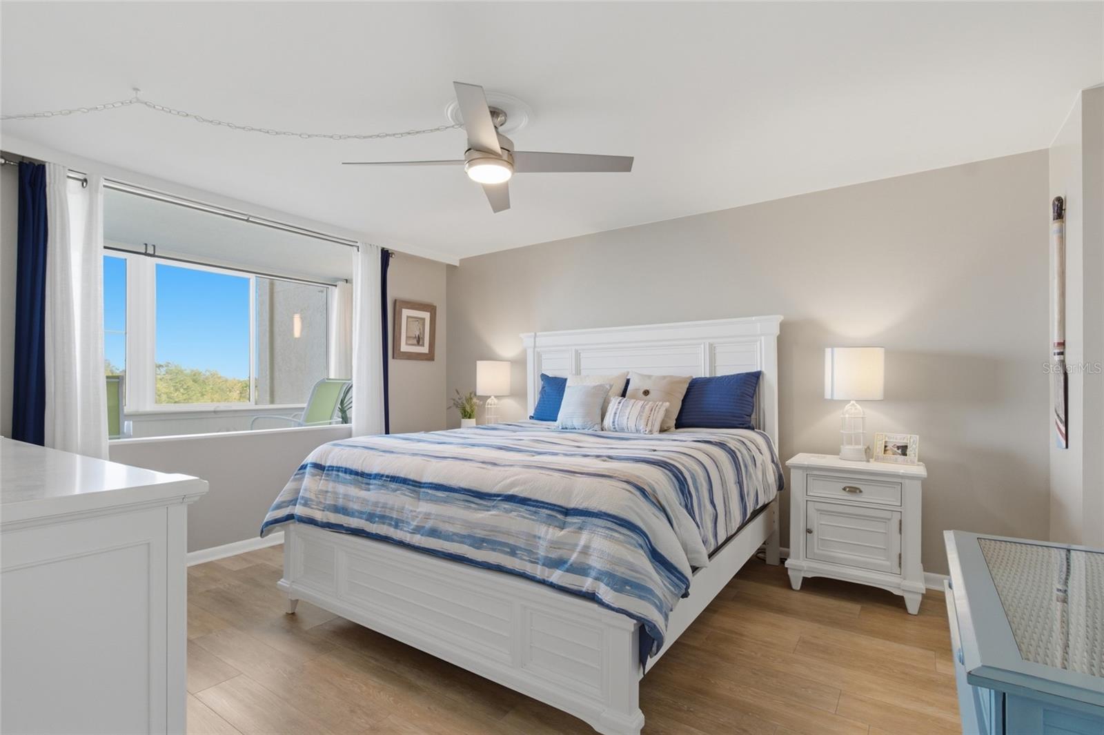 COVE CAY VILLAGE - Residential