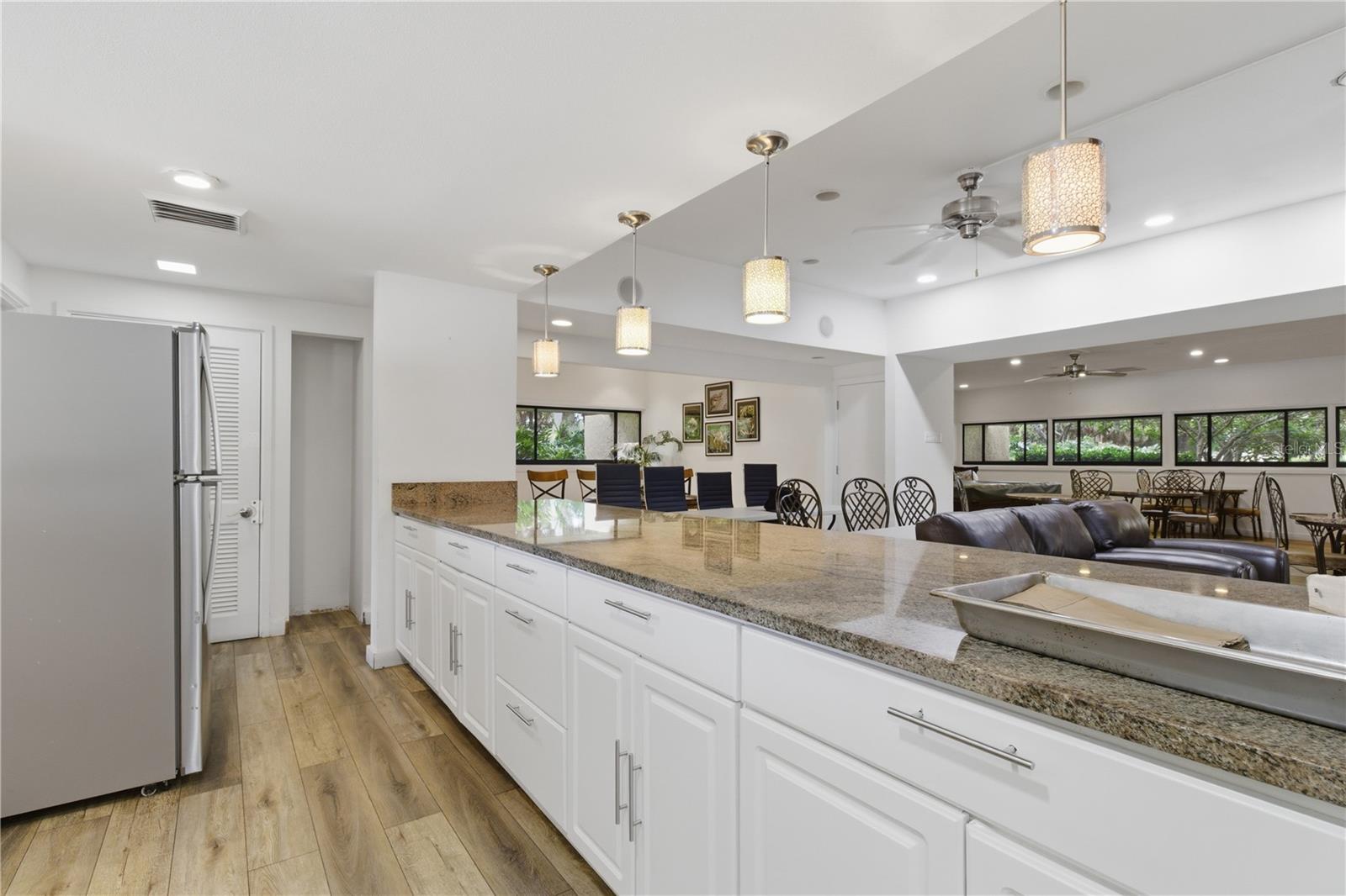 COVE CAY VILLAGE - Residential