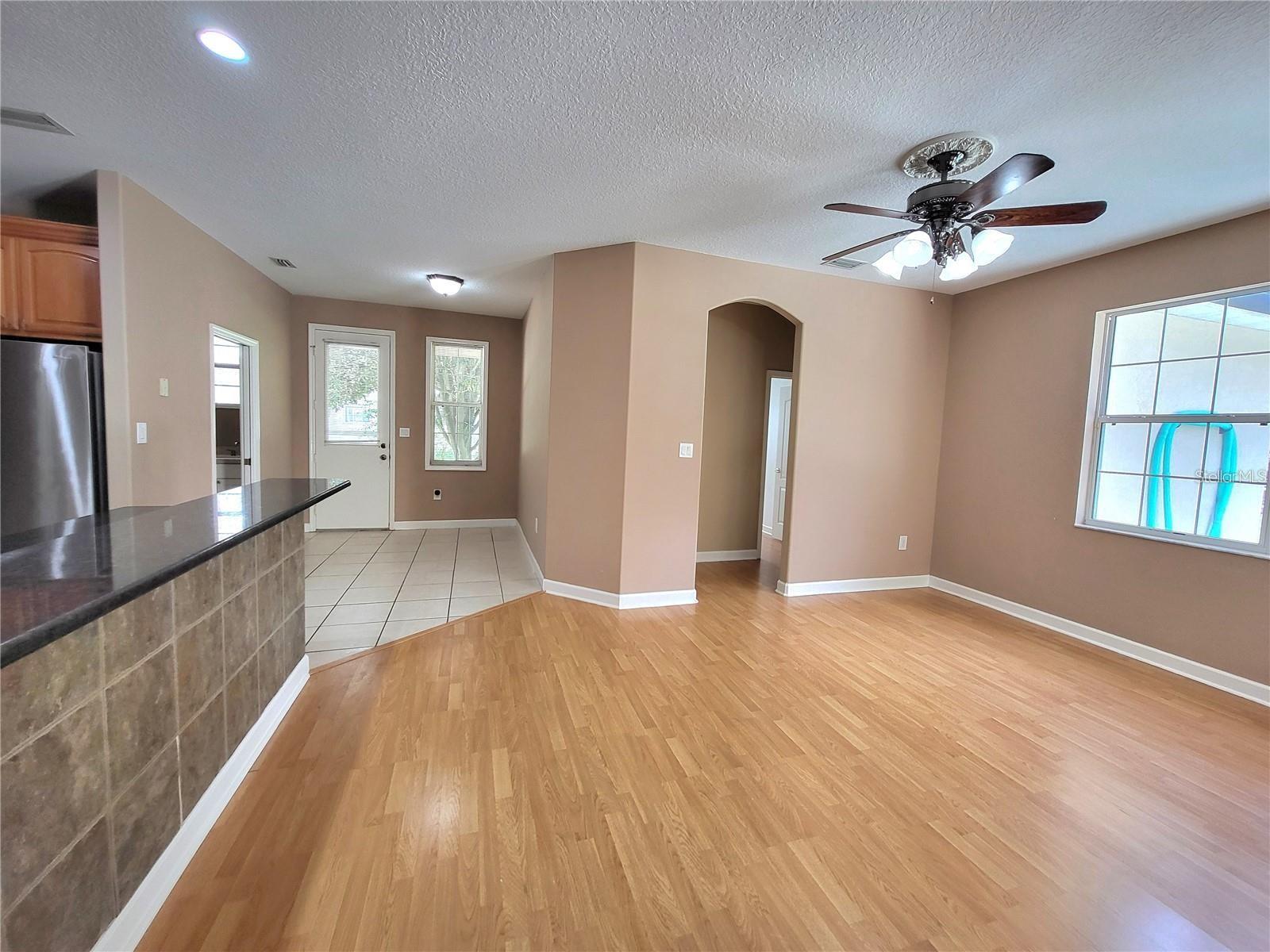1072 CEASARS COURT