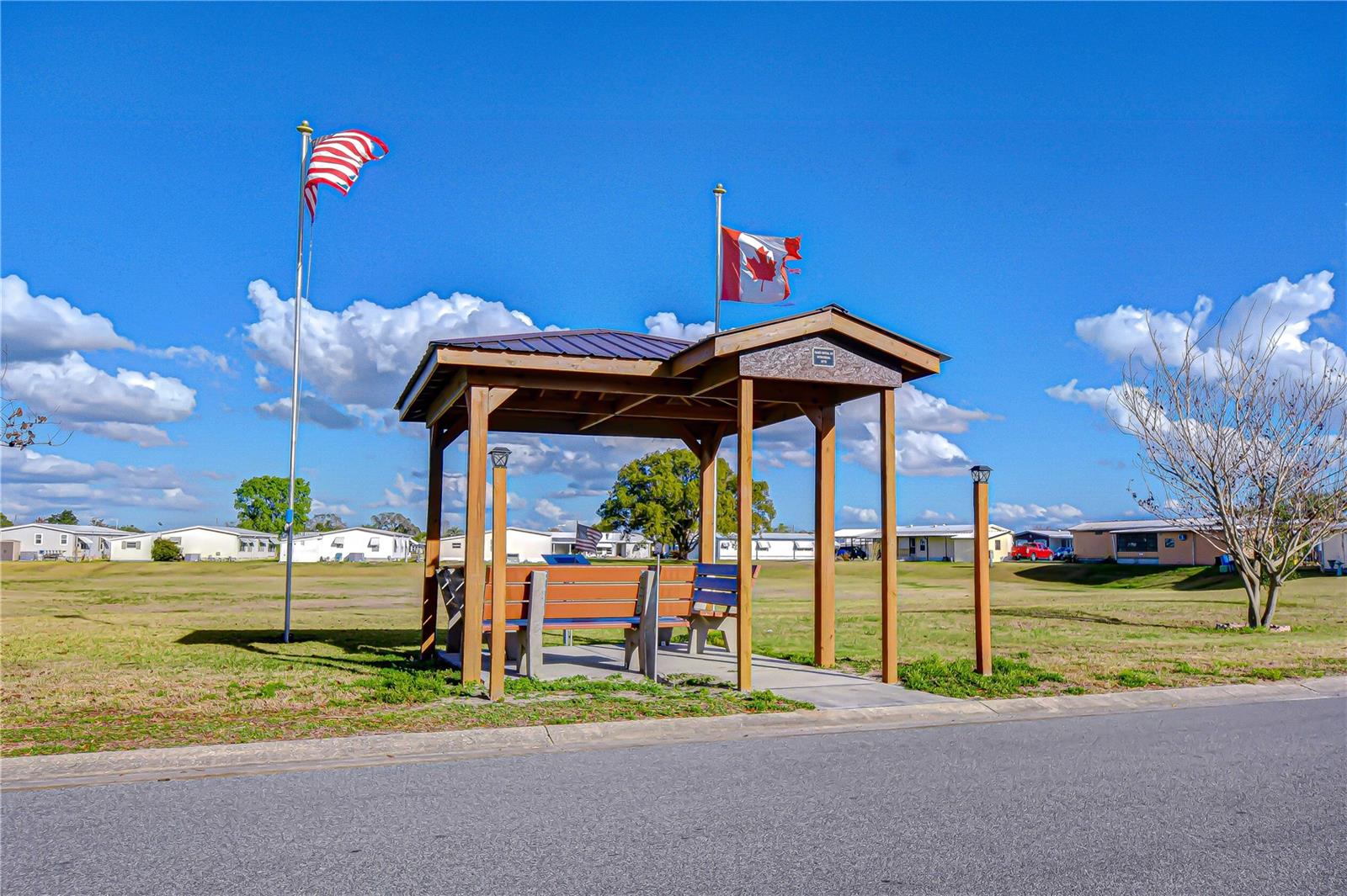 OAKS ROYAL 3 - Residential