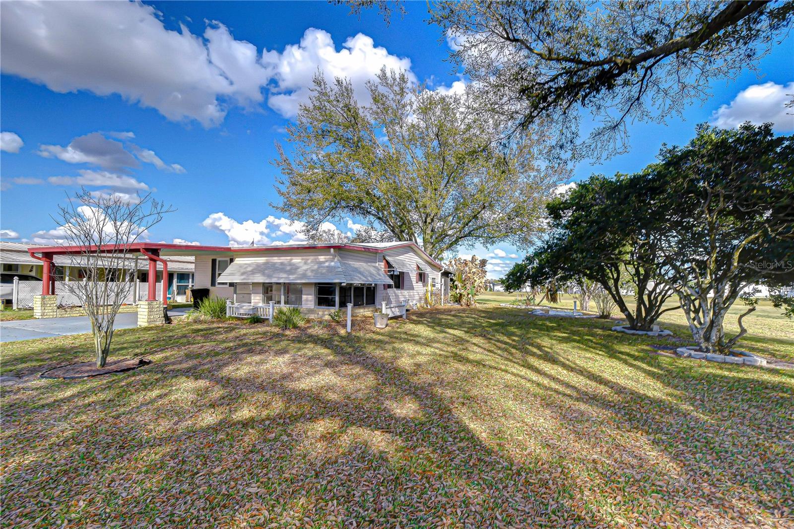 OAKS ROYAL 3 - Residential