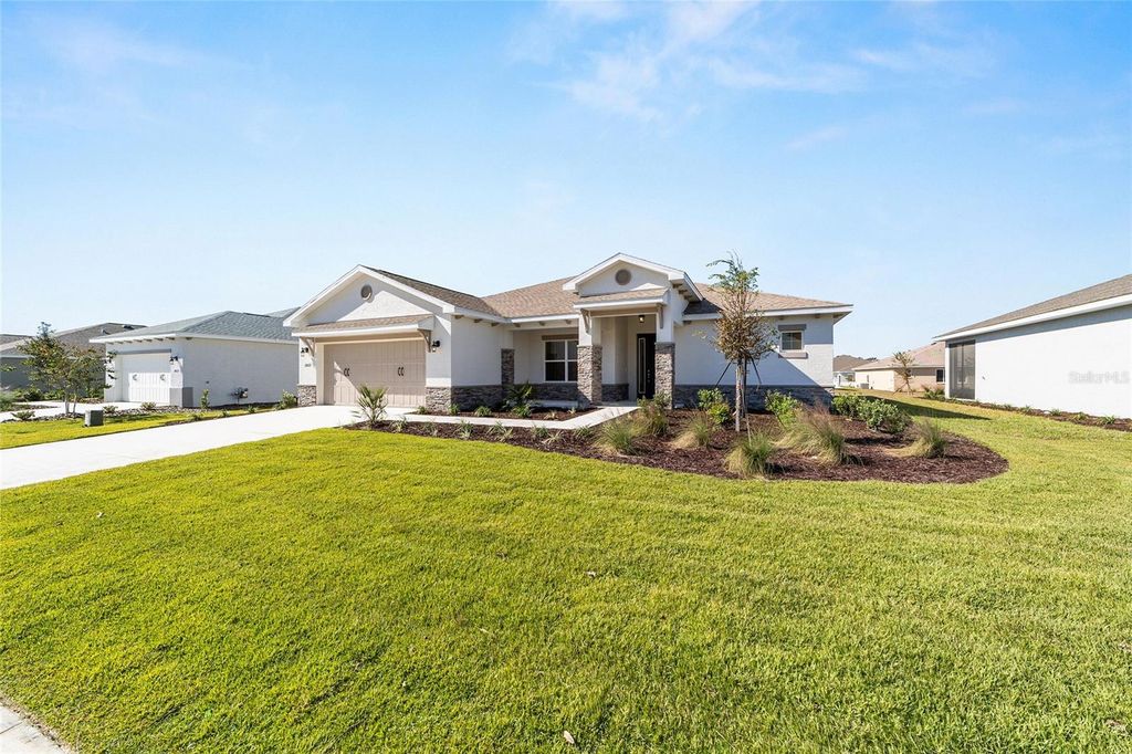 Photo of 10033 SW 106th Circle, Ocala, FL 34481 (MLS # OM714254)