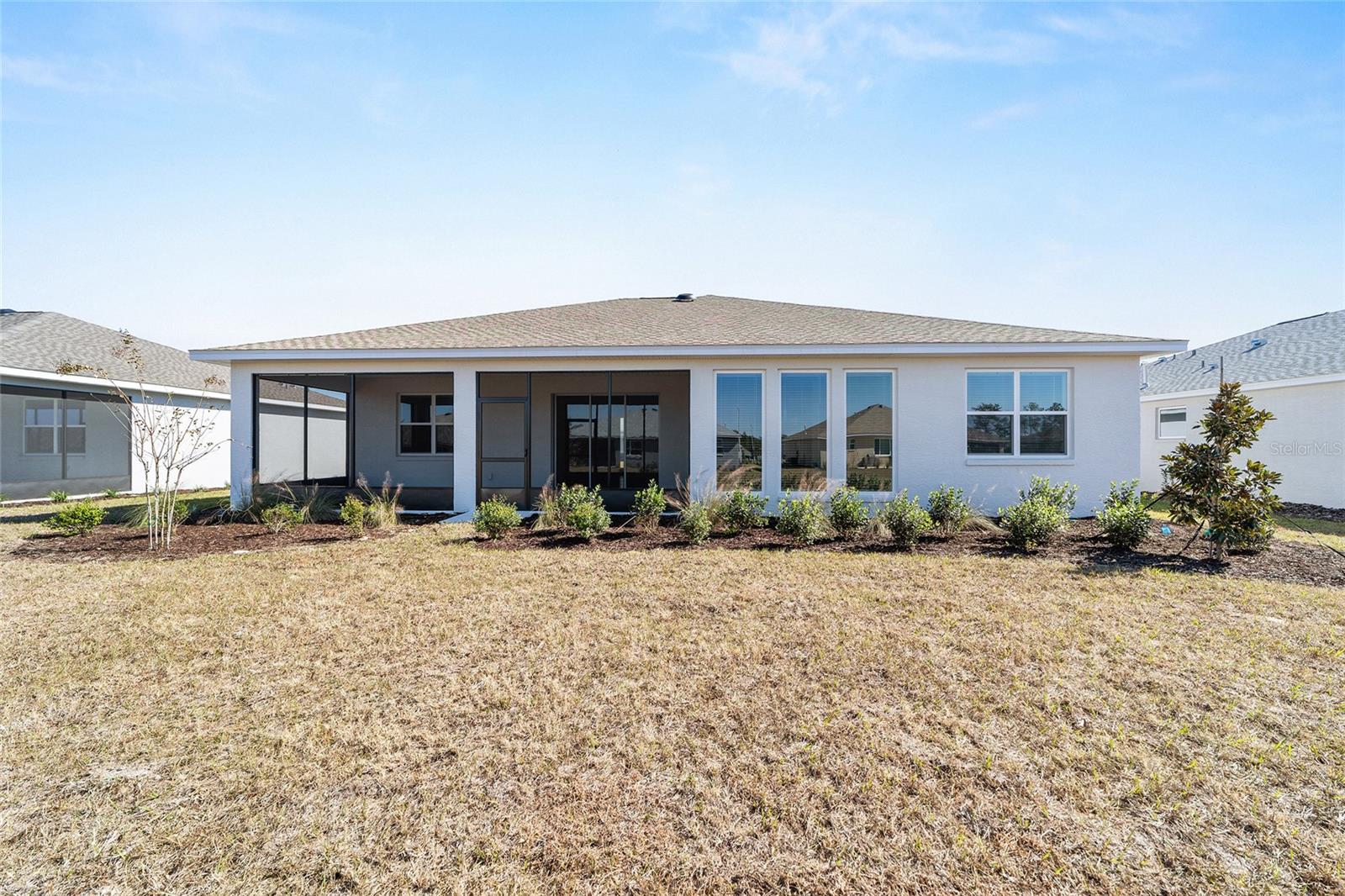 ON TOP OF THE WORLD - Residential