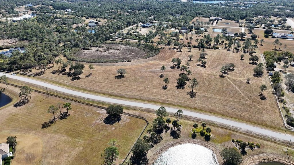 Photo of 20810 77th Avenue E, Bradenton, FL 34202 (MLS # A4681265)