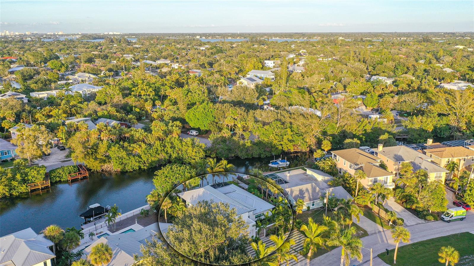 SARASOTA BEACH - Residential