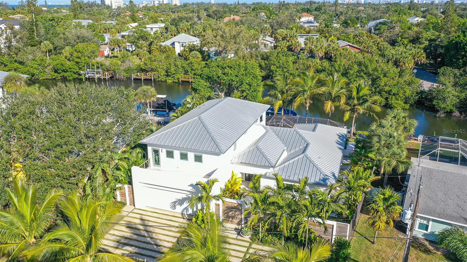 SARASOTA BEACH - Residential